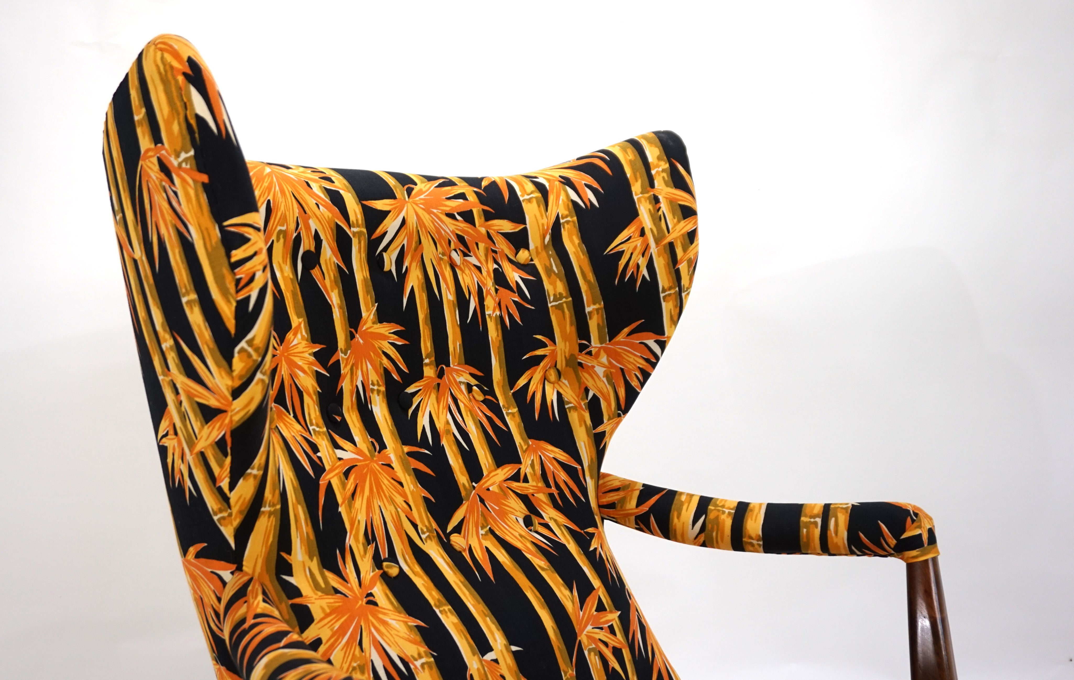 Scandinavian_lounge_chair_Wingchair,_1960