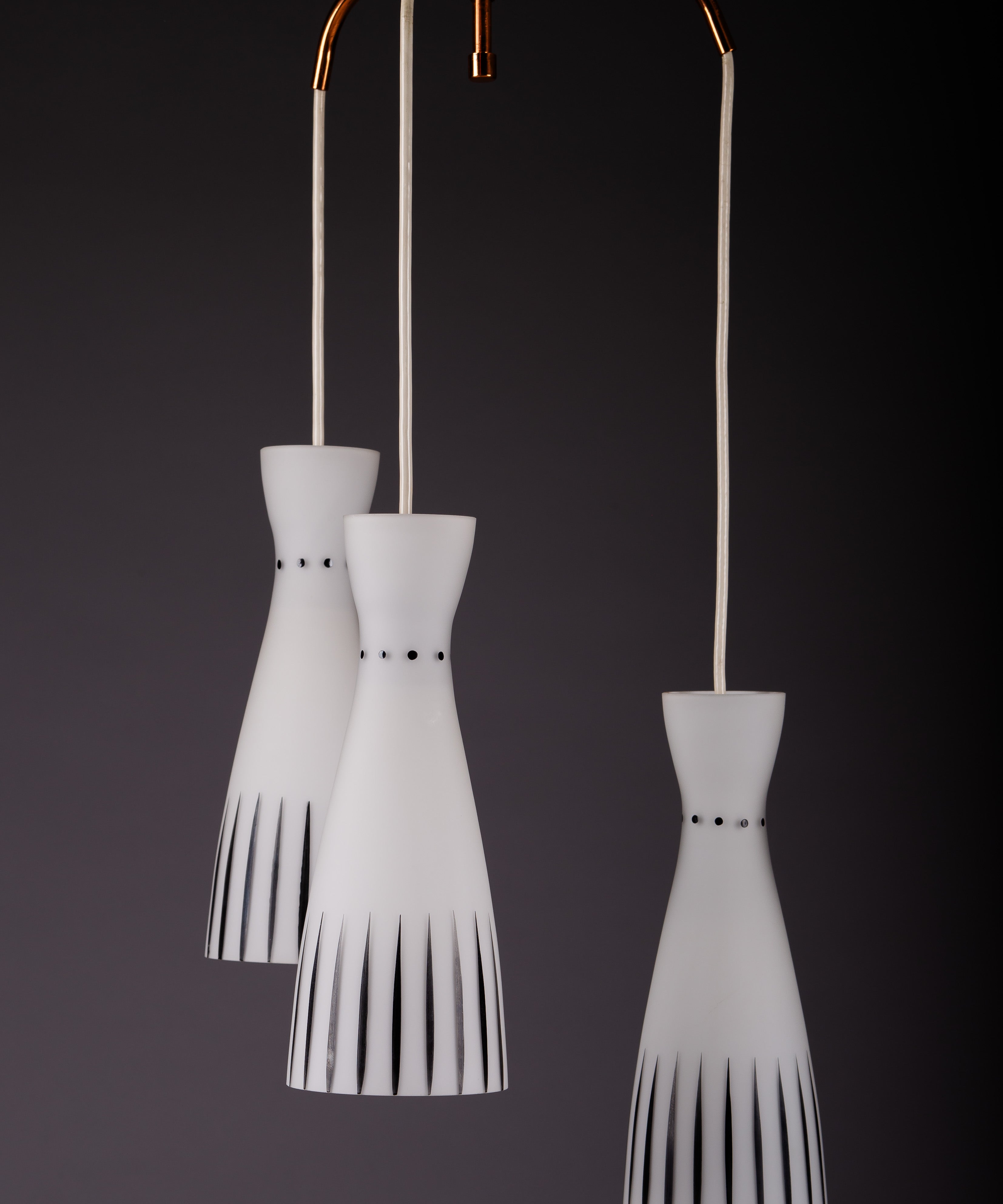 Scandinavian_Glass_Ceiling_Lamp,_Mid-Century_Modern