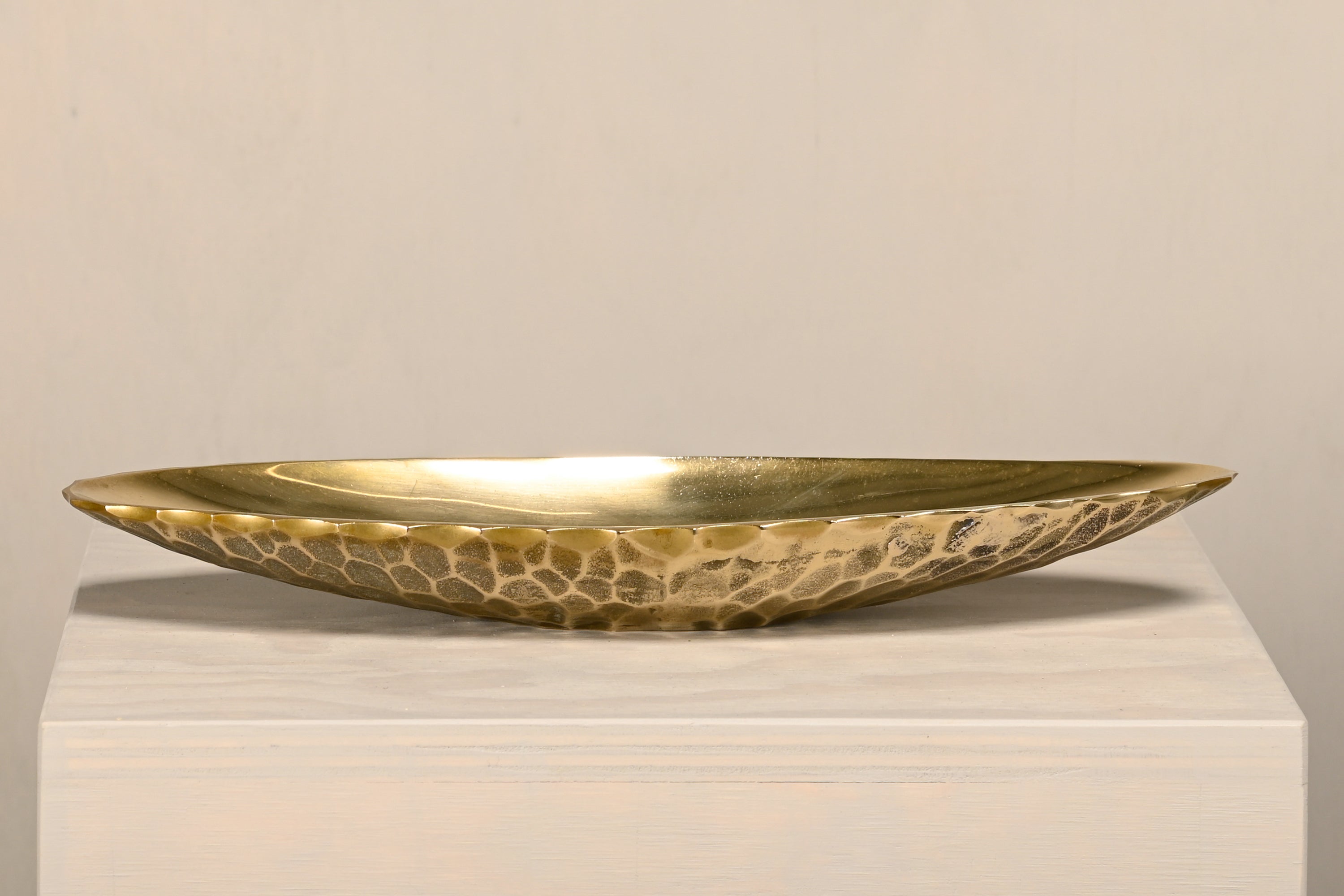 Handmade_Oval_Solid_Brass_Bowl_with_Hammered_Textured_Exterior_and_Smooth_Interior