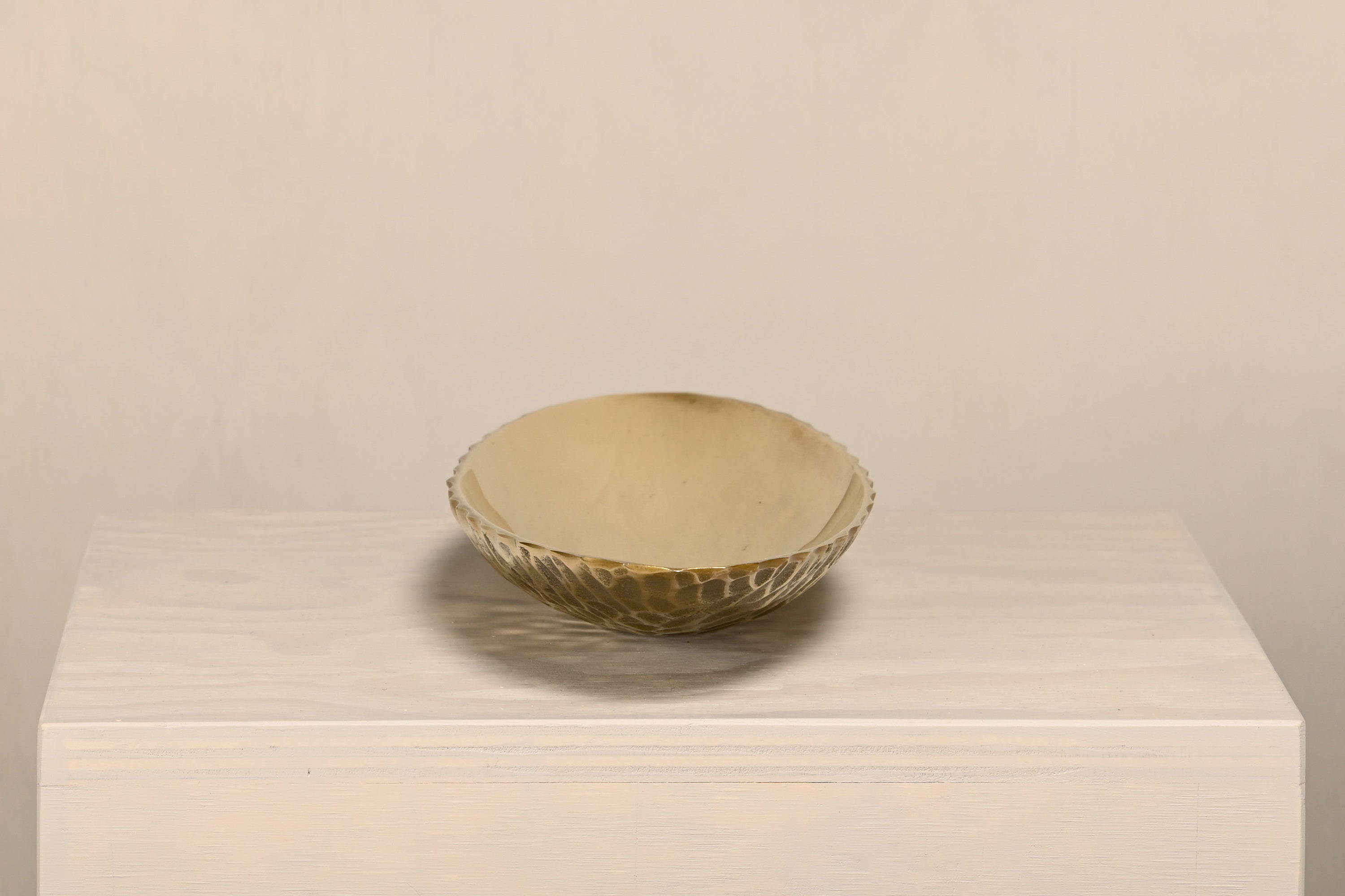 Handmade_Oval_Solid_Brass_Bowl_with_Hammered_Textured_Exterior_and_Smooth_Interior