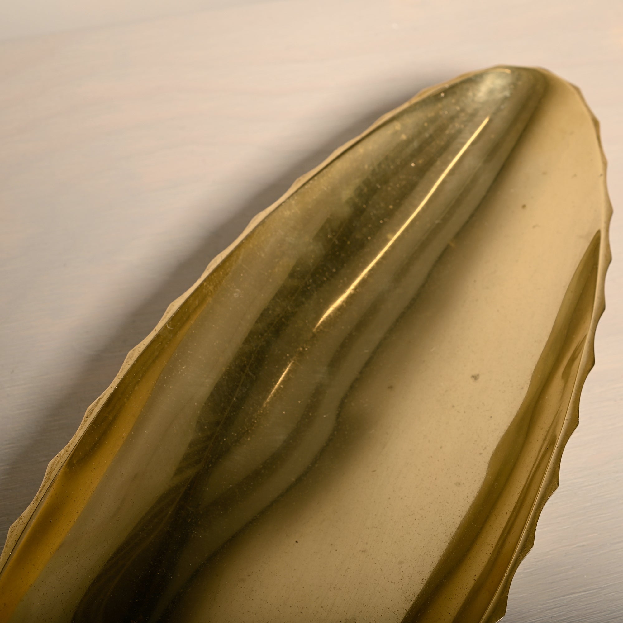 Handmade_Oval_Solid_Brass_Bowl_with_Hammered_Textured_Exterior_and_Smooth_Interior