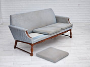 Scandinavian_Modern_Three-Seater_Sofa,_1970s_Denmark