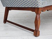 Scandinavian_Modern_Three-Seater_Sofa,_1970s_Denmark