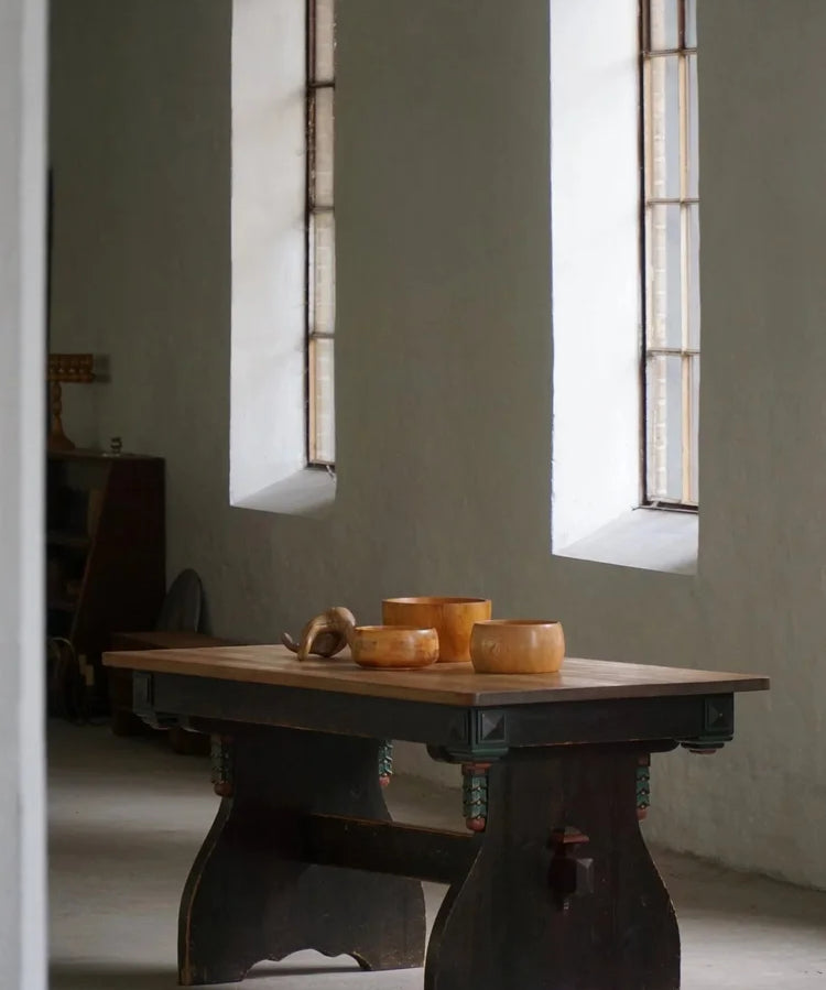Scandinavian_Rustic_Folk_Art_Dining_Table_in_Stained_Pine,_Sweden,_Early_20th_Century
