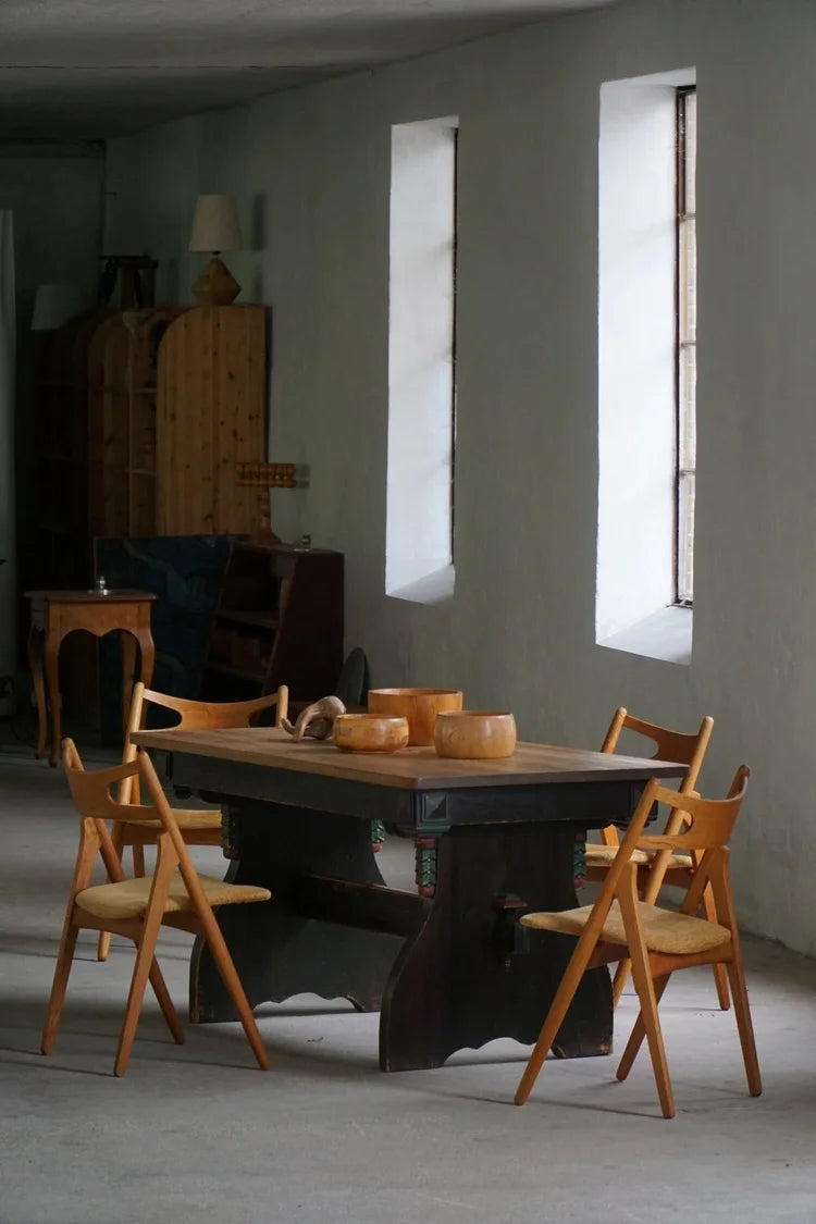 Scandinavian_Rustic_Folk_Art_Dining_Table_in_Stained_Pine,_Sweden,_Early_20th_Century