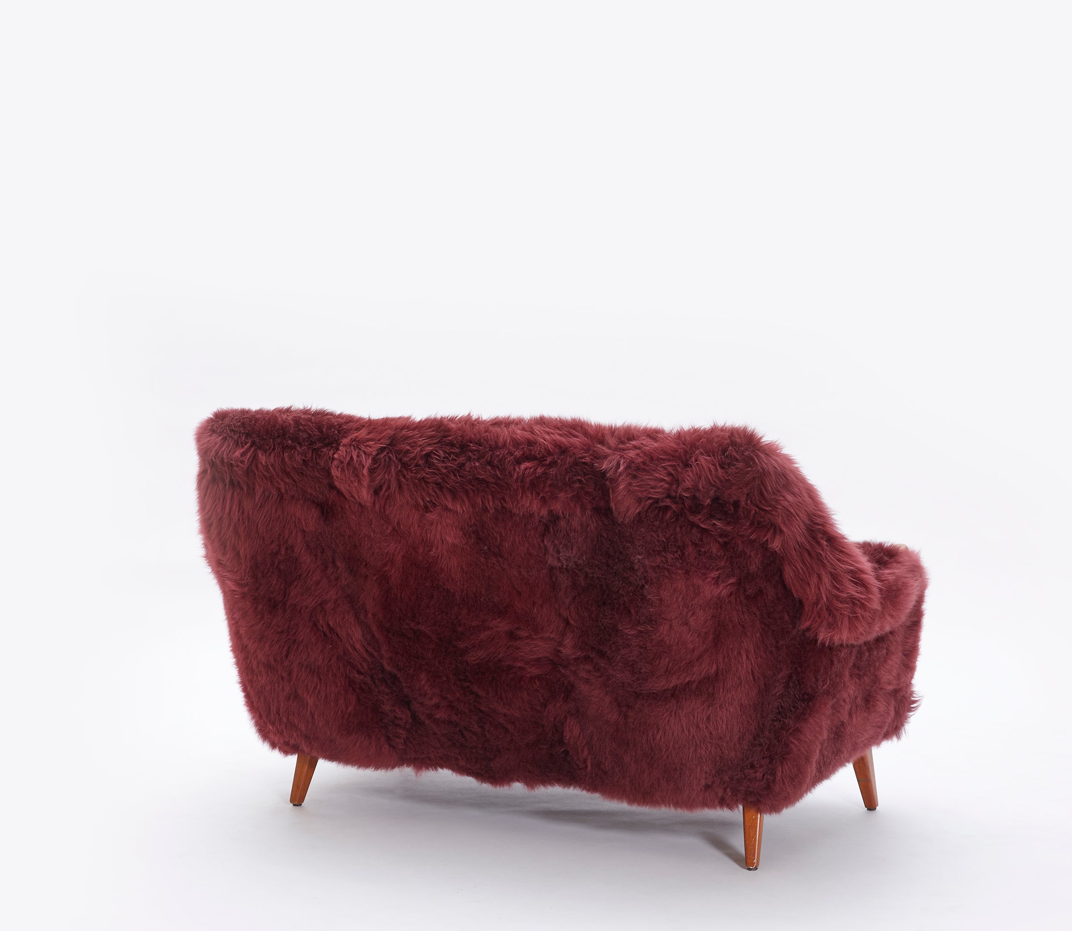 Bröderna_Andersson_Haute_Couture_Burgundy_Sofa,_Sweden_1950s