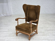Scandinavian_Wingback_Armchair,_Corduroy_Upholstery_&_Oak,_1970s_Denmark