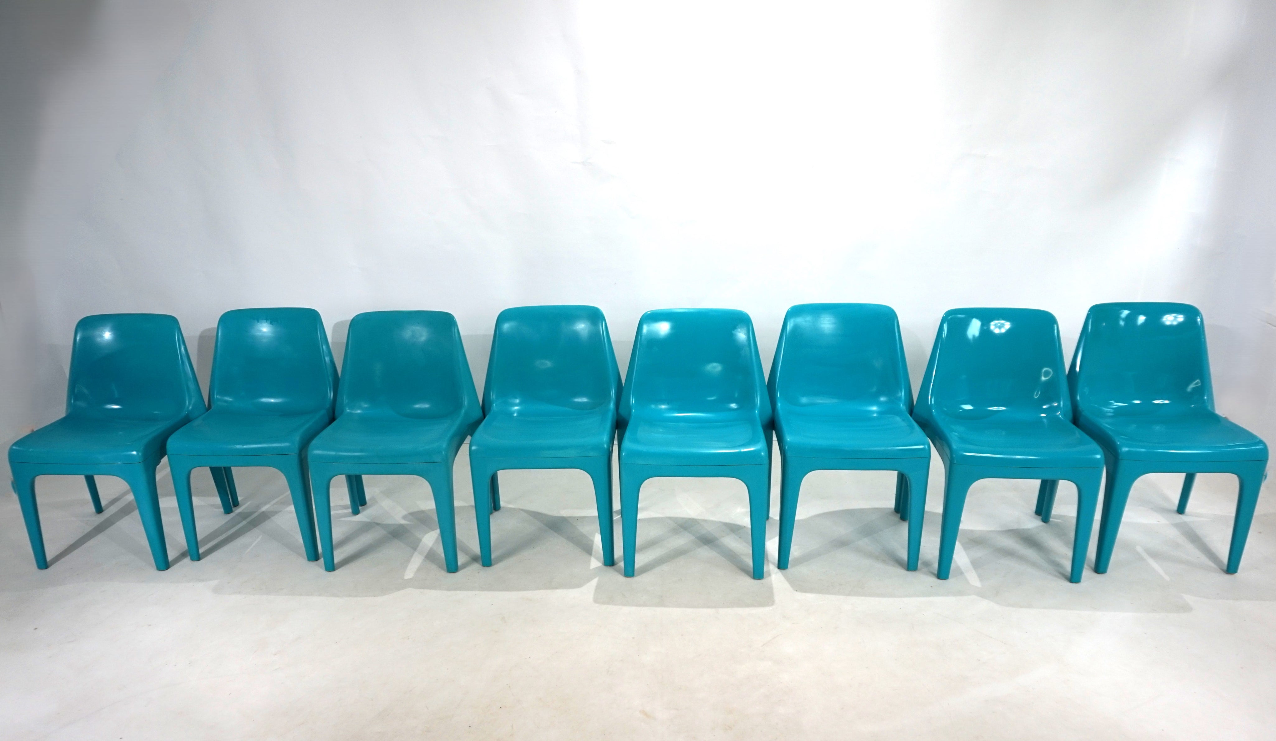 Schröder_&_Henzelmann_Space_Age_Chair_Model_4973,_1970