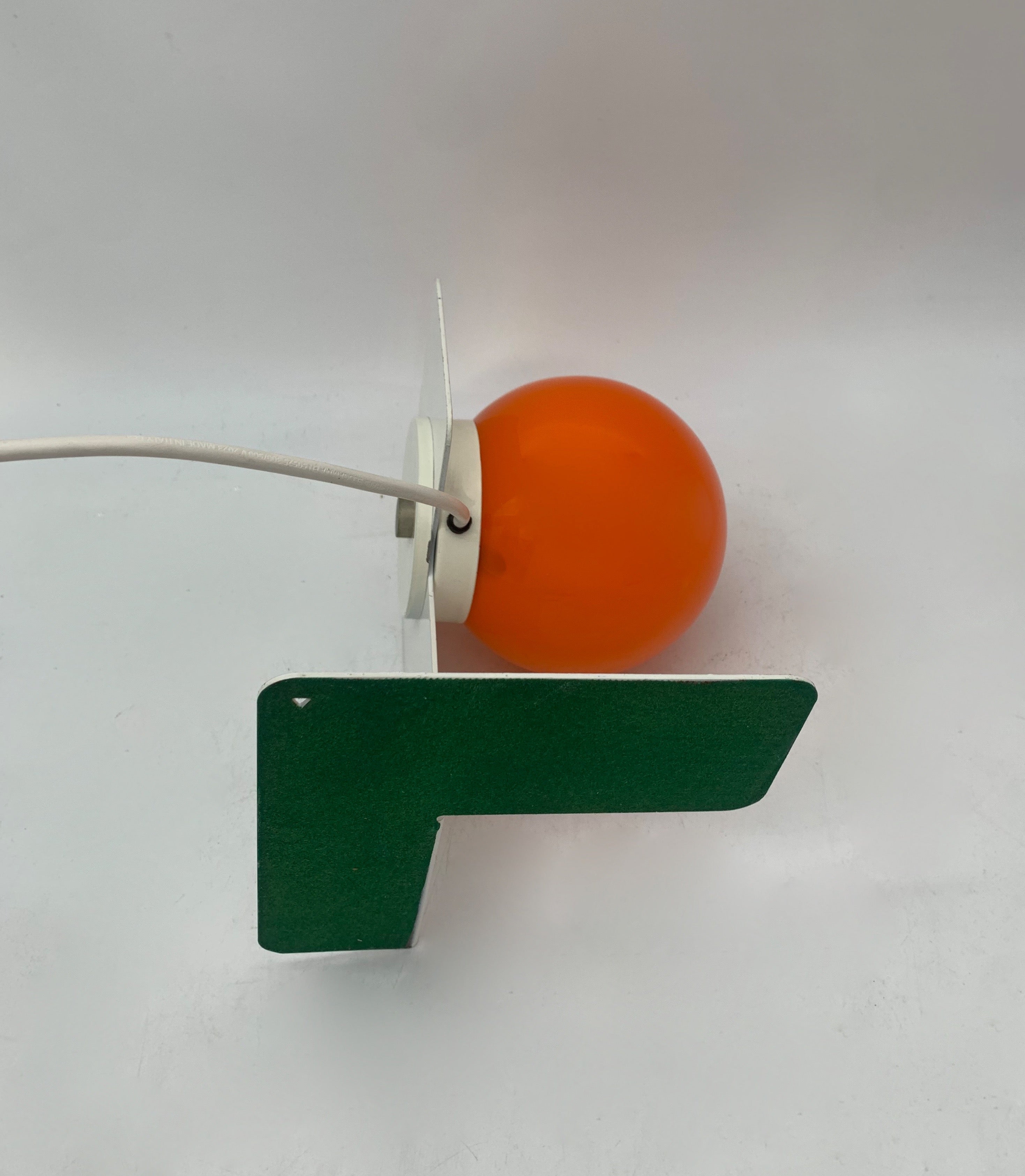 Minimalist_White_Metal_and_Orange_Glass_Table_Lamp_Attributed_to_Sciolari