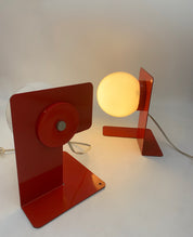 Set_of_2_Minimalist_Red_Metal_and_White_Glass_Table_Lamps_Attributed_to_Sciolari,_Italian_Modern_Design