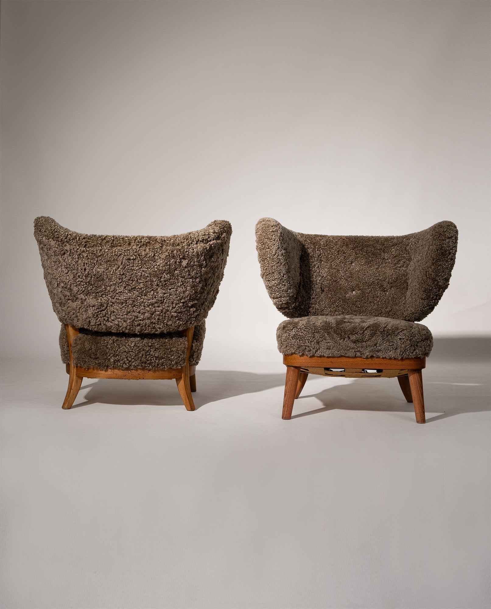 Otto_Schulz_Sculptural_Lounge_Chair,_1930,_Sweden
