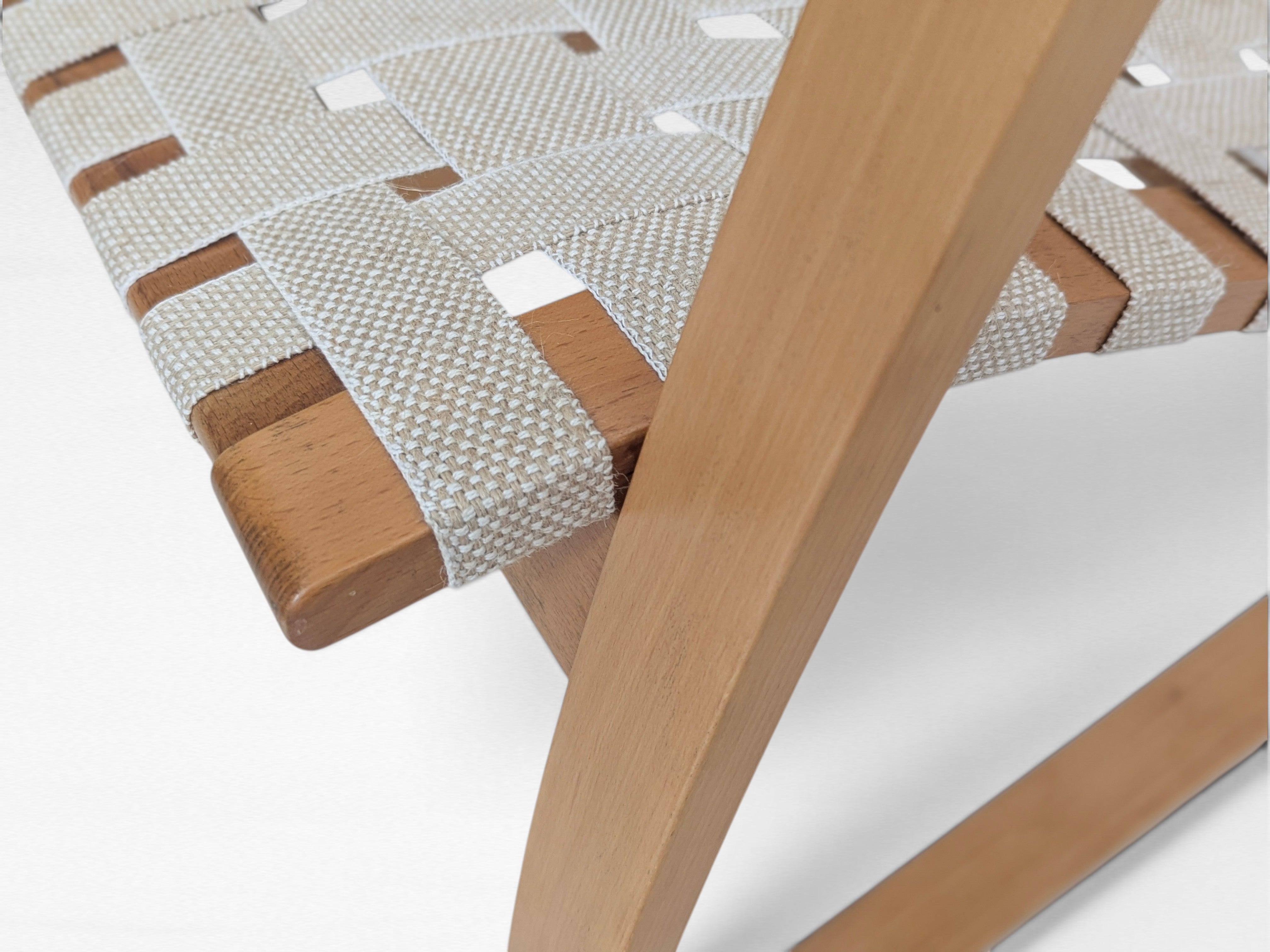 Functionalist_Bentwood_Lounge_Chair_by_Jan_Vaněk_with_Ivory_Woven_Straps,_Czechoslovakia,_1930s