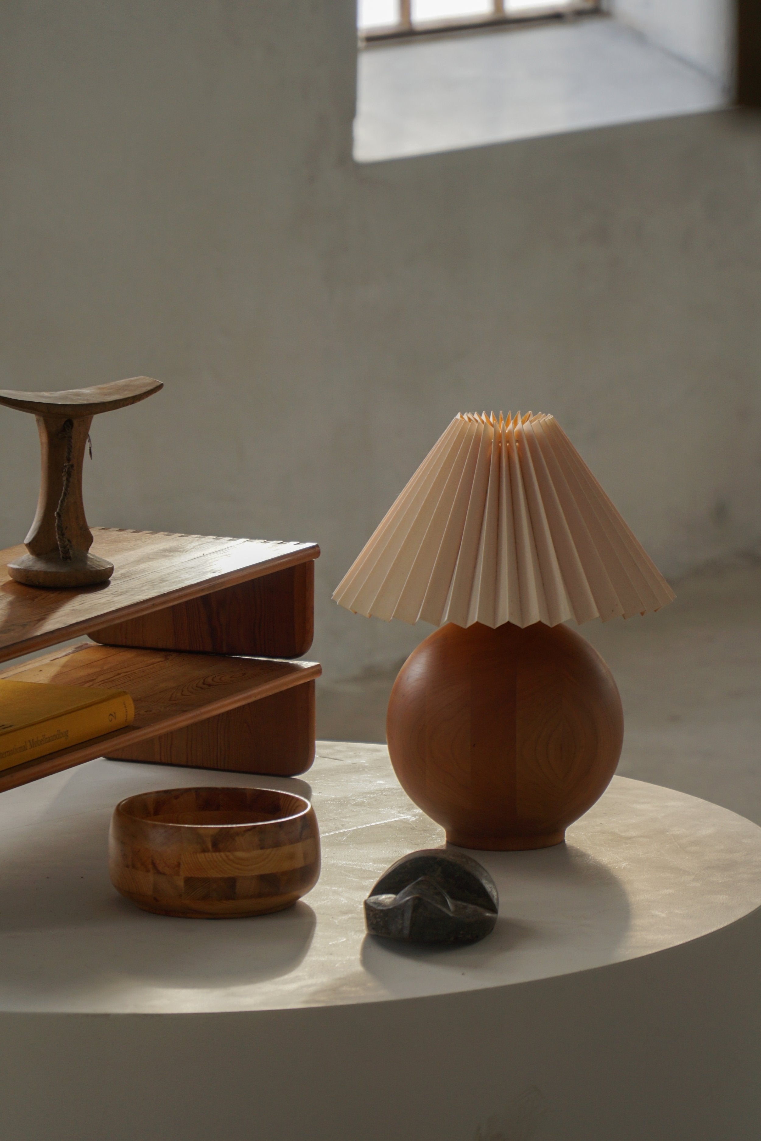 Sculptural_Dark_Wood_Sphere_Table_Lamp,_1980