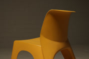 Space_Age_Monobloc_Chair_in_Yellow_ABS_Plastic,_1970s,_Europe