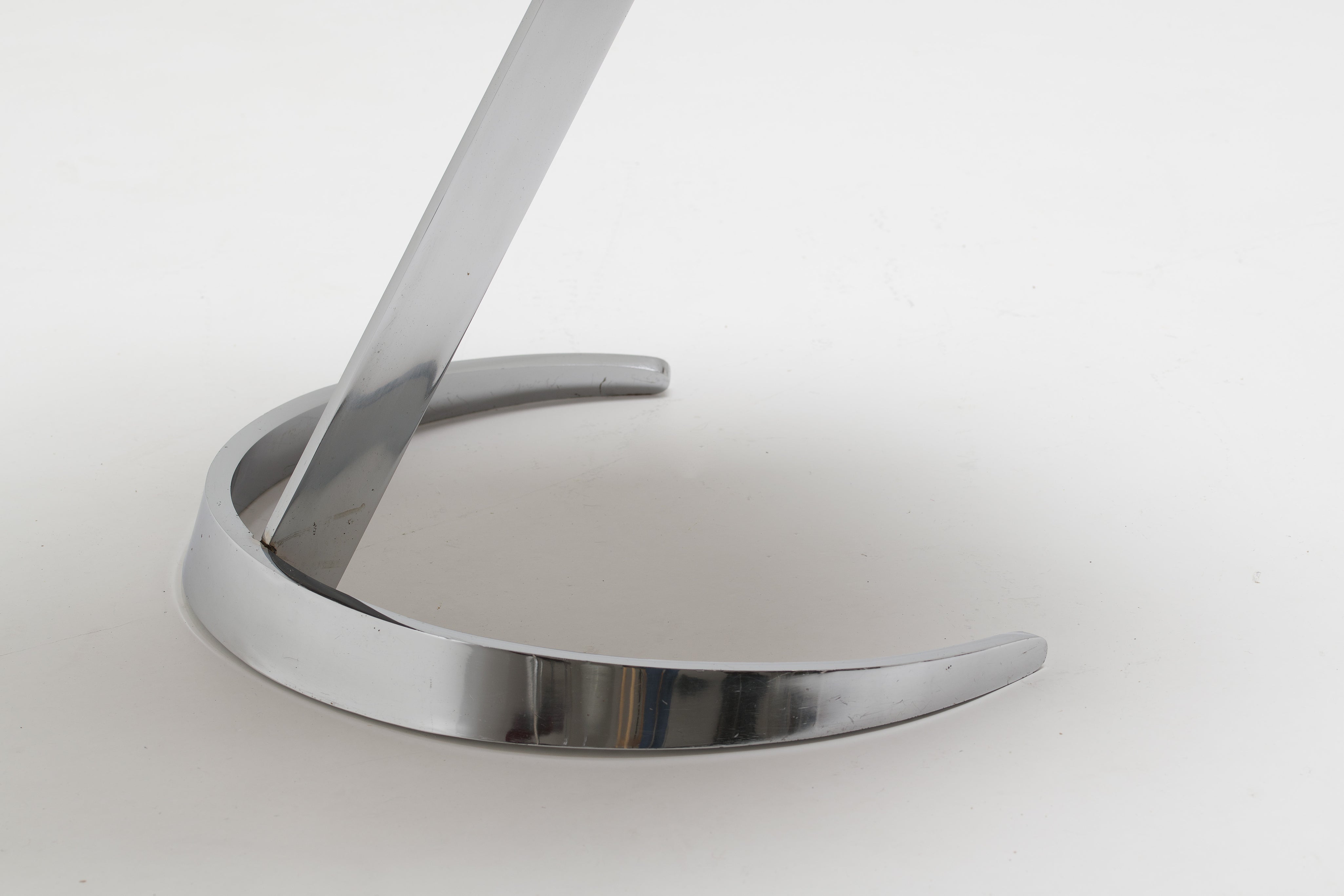 Scimitar_Dining_Set_by_Boris_Tabacoff_for_MMM,_Chrome_and_Bouclé_Dining_Suite,_France,_1971