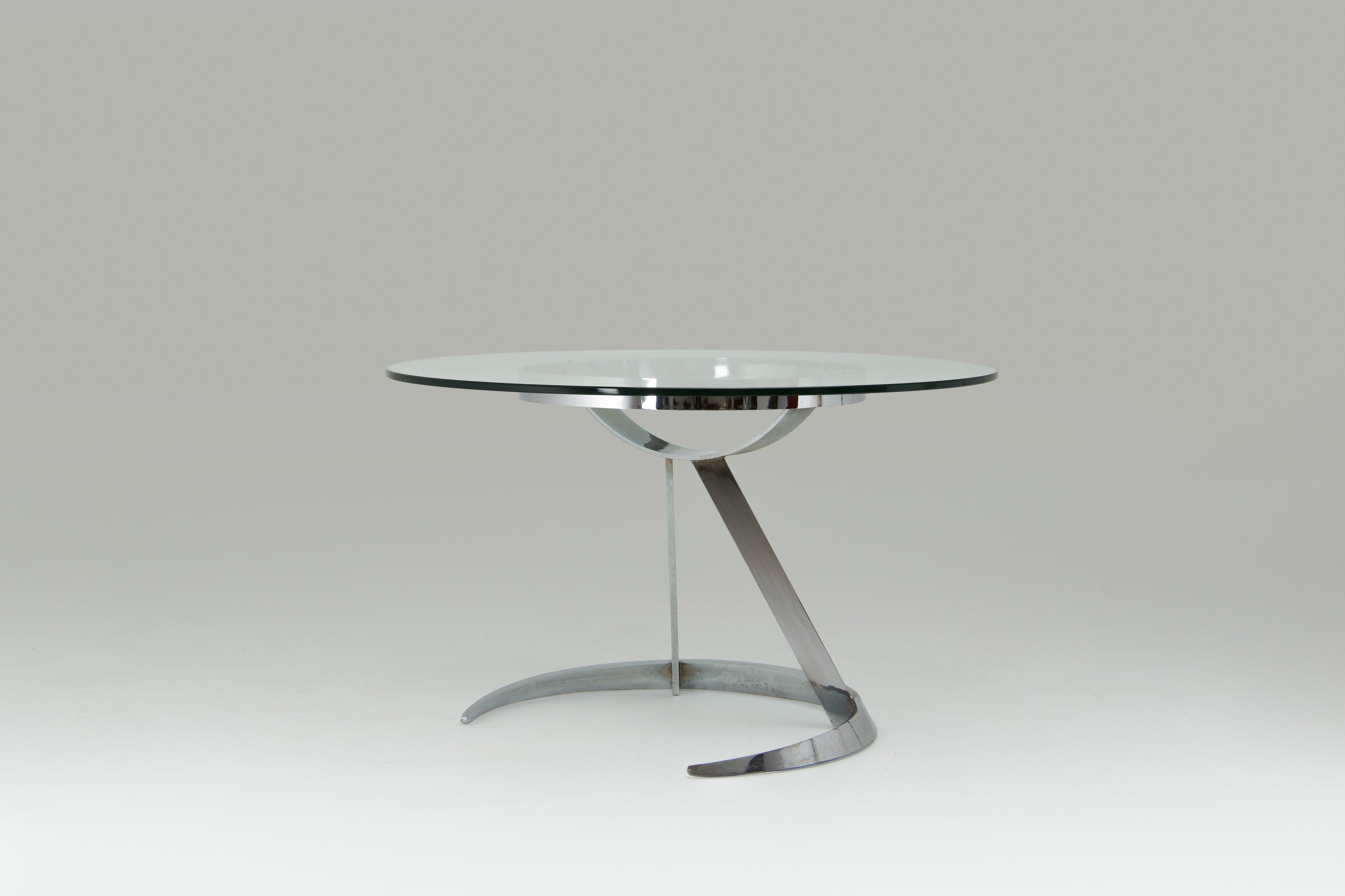 Scimitar_Dining_Set_by_Boris_Tabacoff_for_MMM,_Chrome_and_Bouclé_Dining_Suite,_France,_1971
