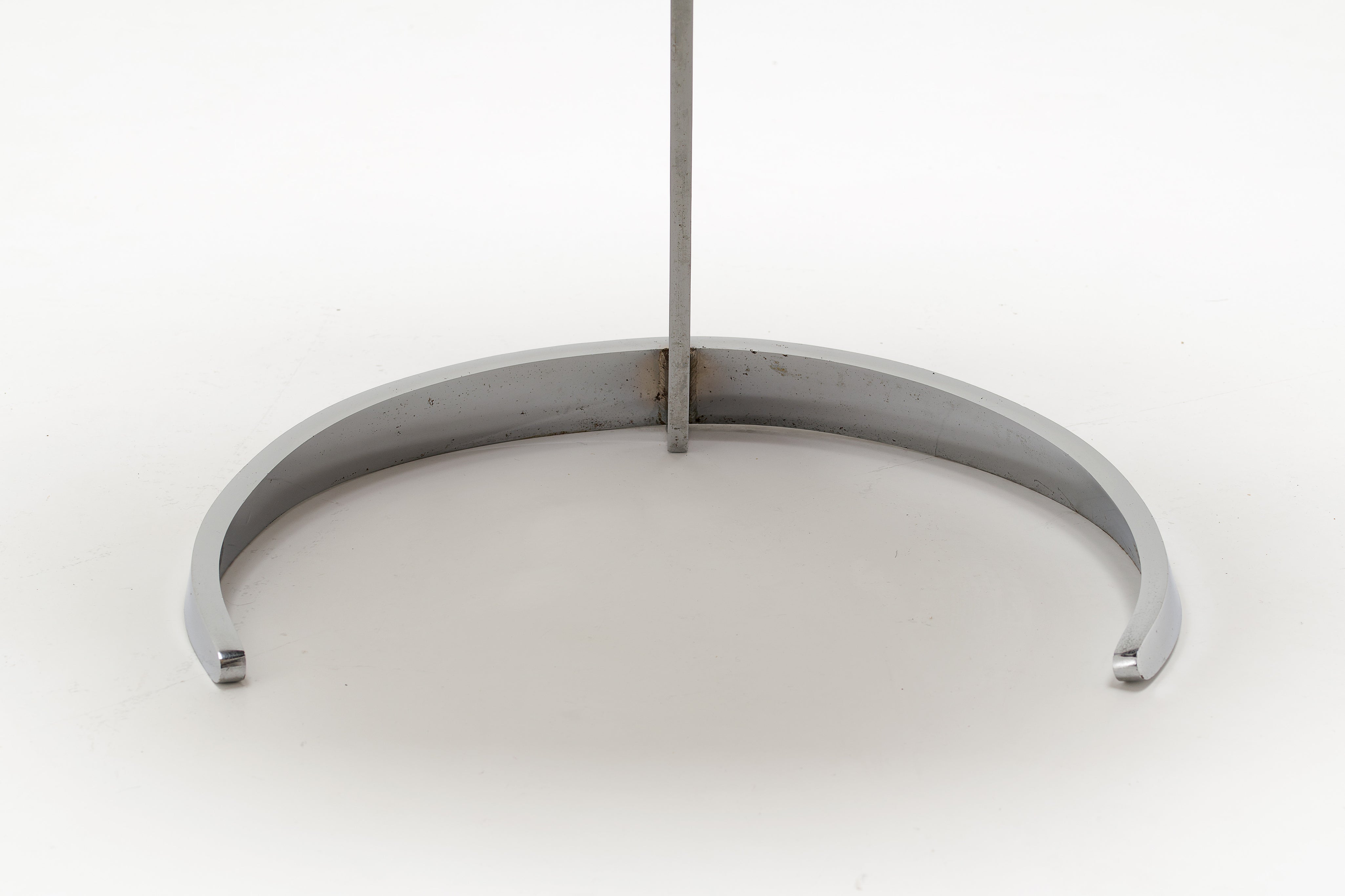 Scimitar_Dining_Set_by_Boris_Tabacoff_for_MMM,_Chrome_and_Bouclé_Dining_Suite,_France,_1971