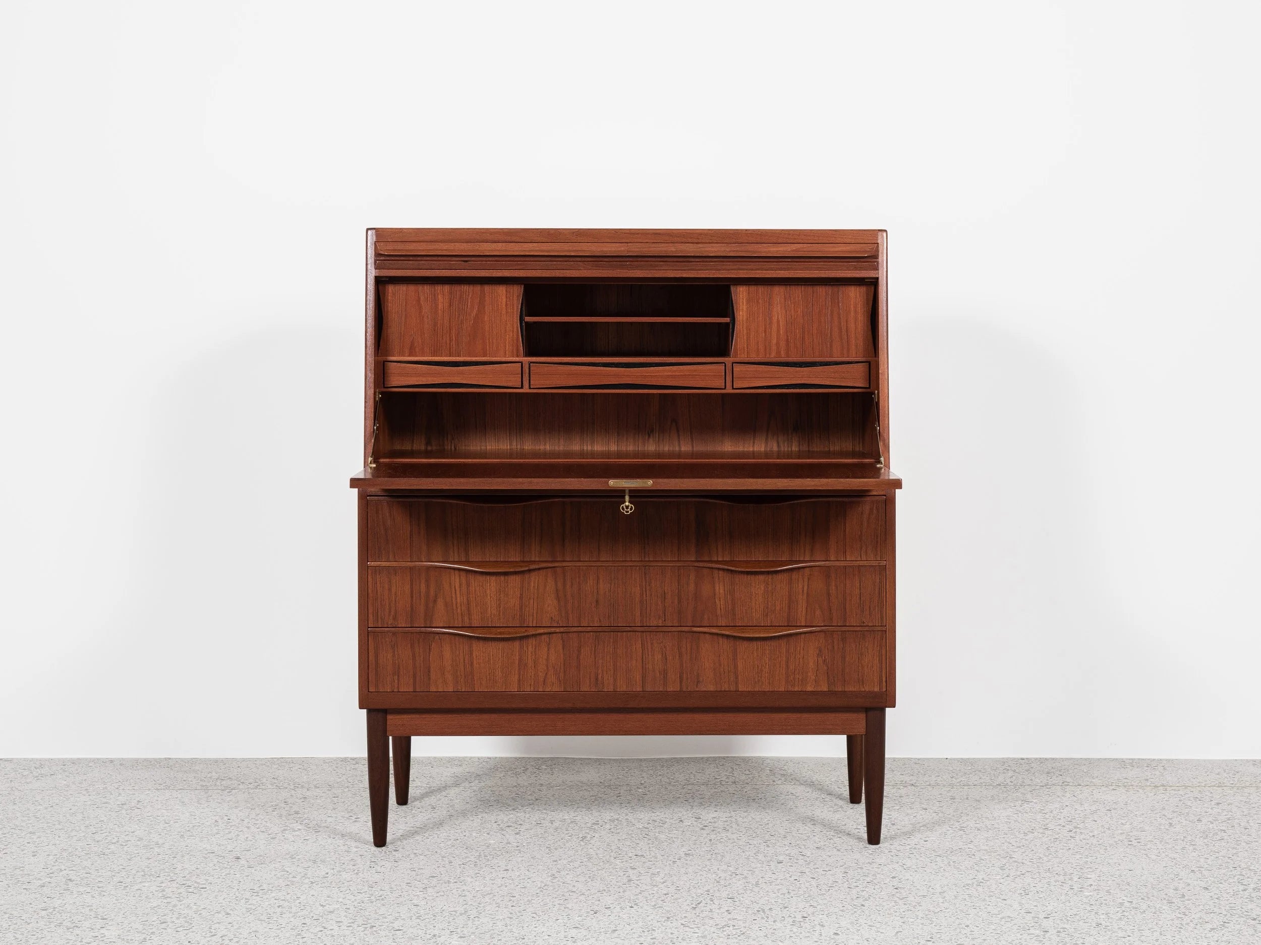Secretaire_Desk_by_Erling_Torvits_for_Klim_Møbelfabrik,_Teak,_1960s,_Denmark