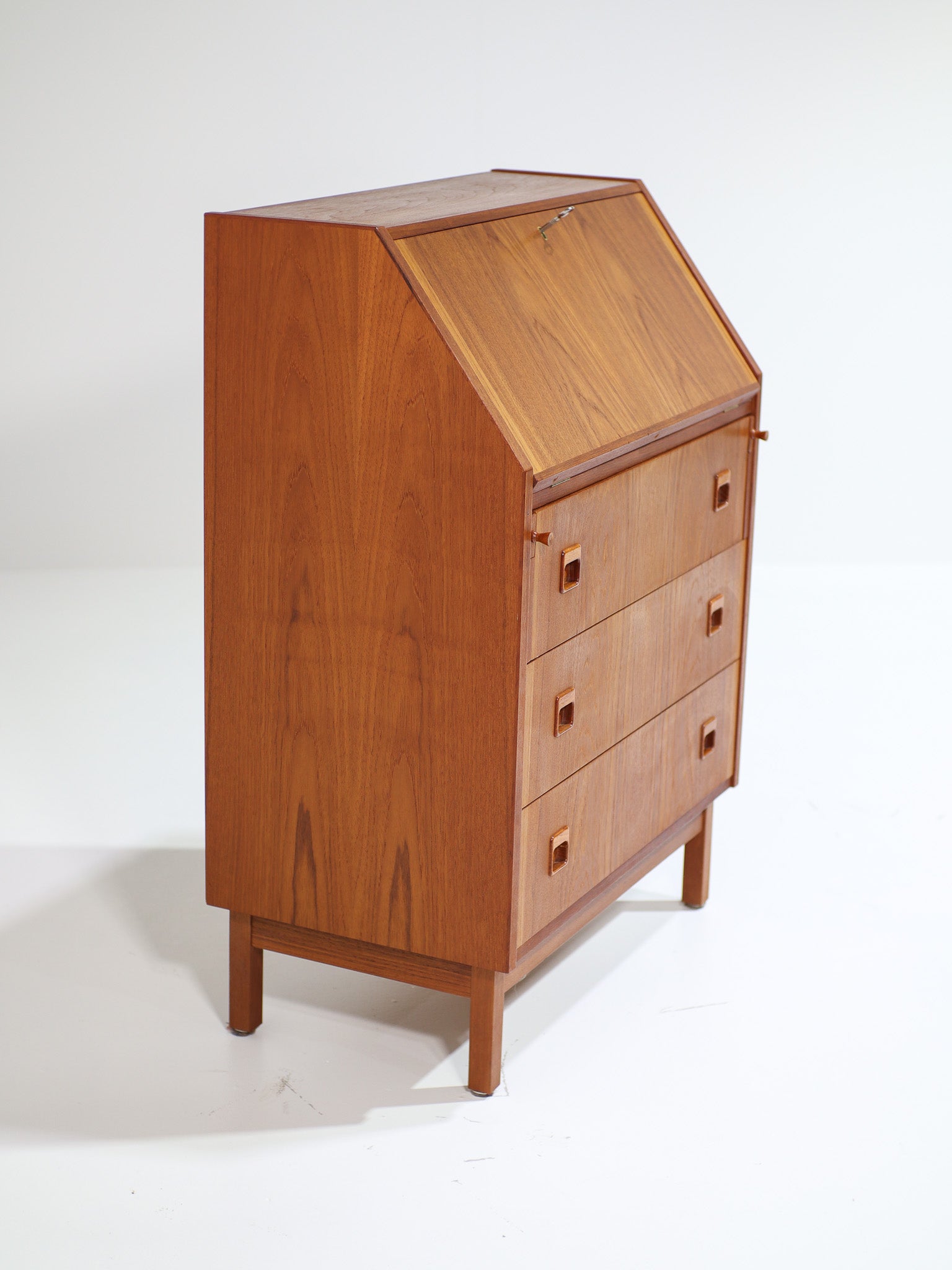 Secretary_desk_Danish_vintage_teakwood_1960s