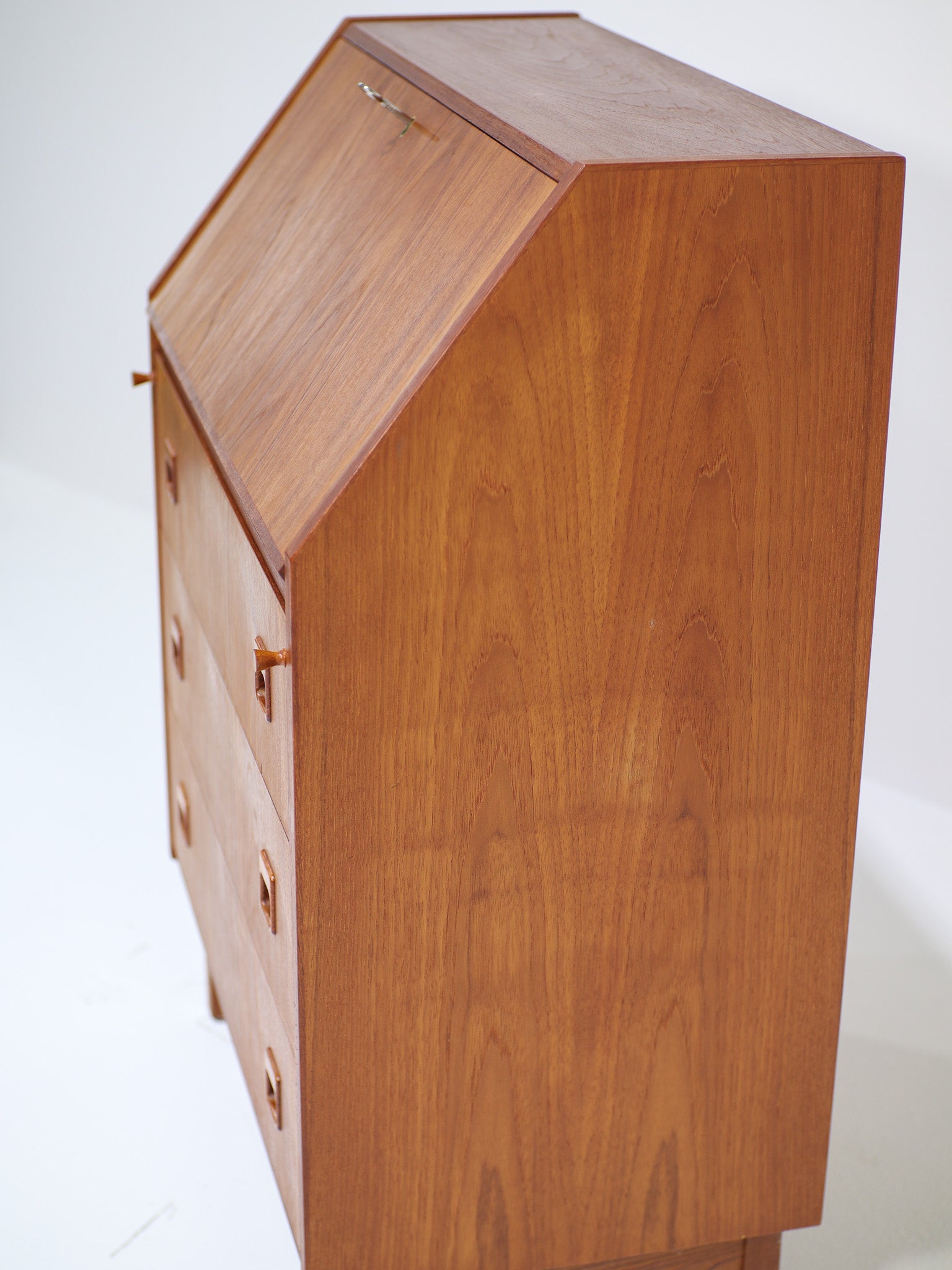 Secretary_desk_Danish_vintage_teakwood_1960s