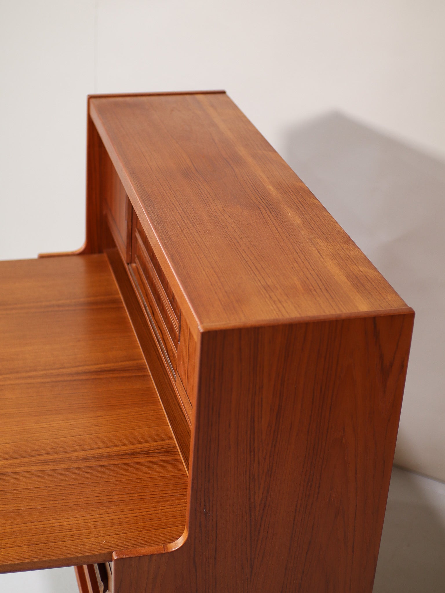 Secretary_Sigfred_Omann_Ølholm_teak_Danish_vintage