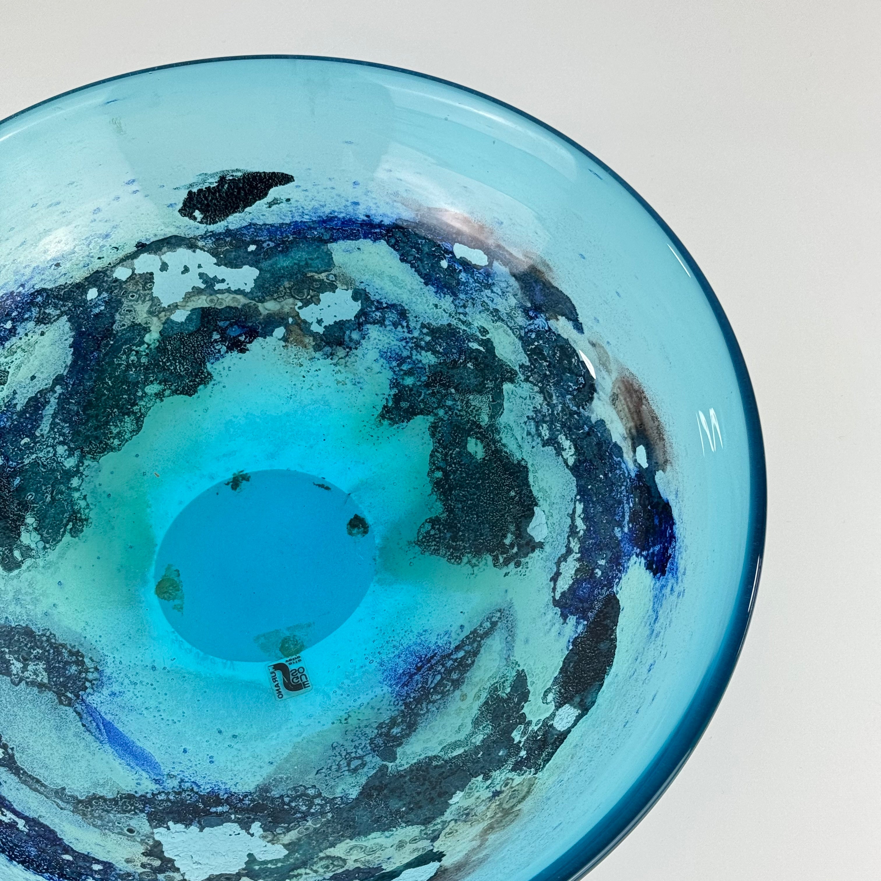 1980s_Murano_Glass_Centerpiece_Bowl_by_Seguso_Vetri_d’Arte,_Signed_and_Labelled