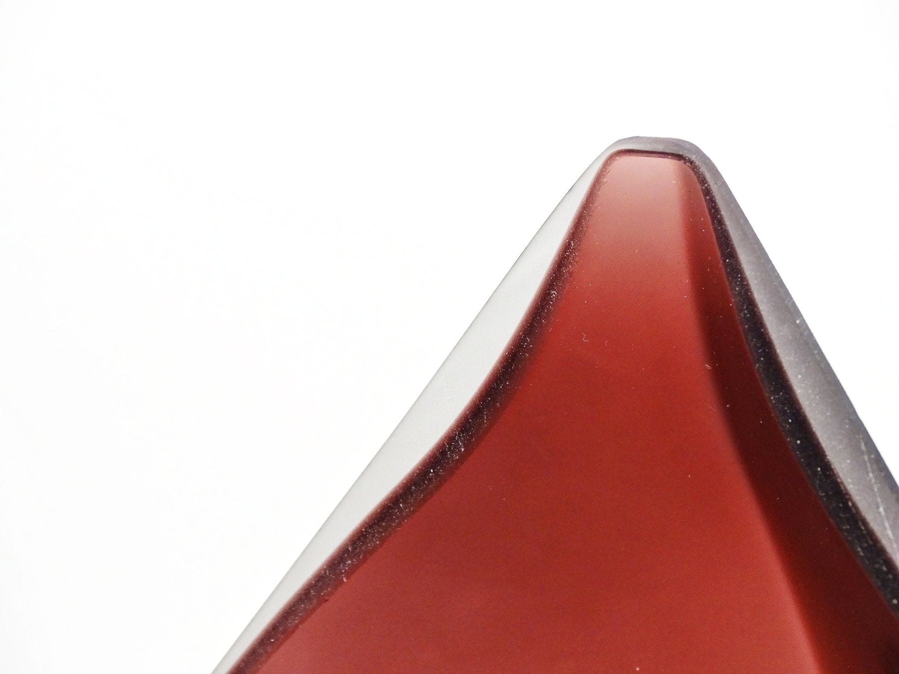 Set_of_2_Diamond_Pyramid_Wall_Sconces_by_Selene_Illuminazione,_1970s,_Italy