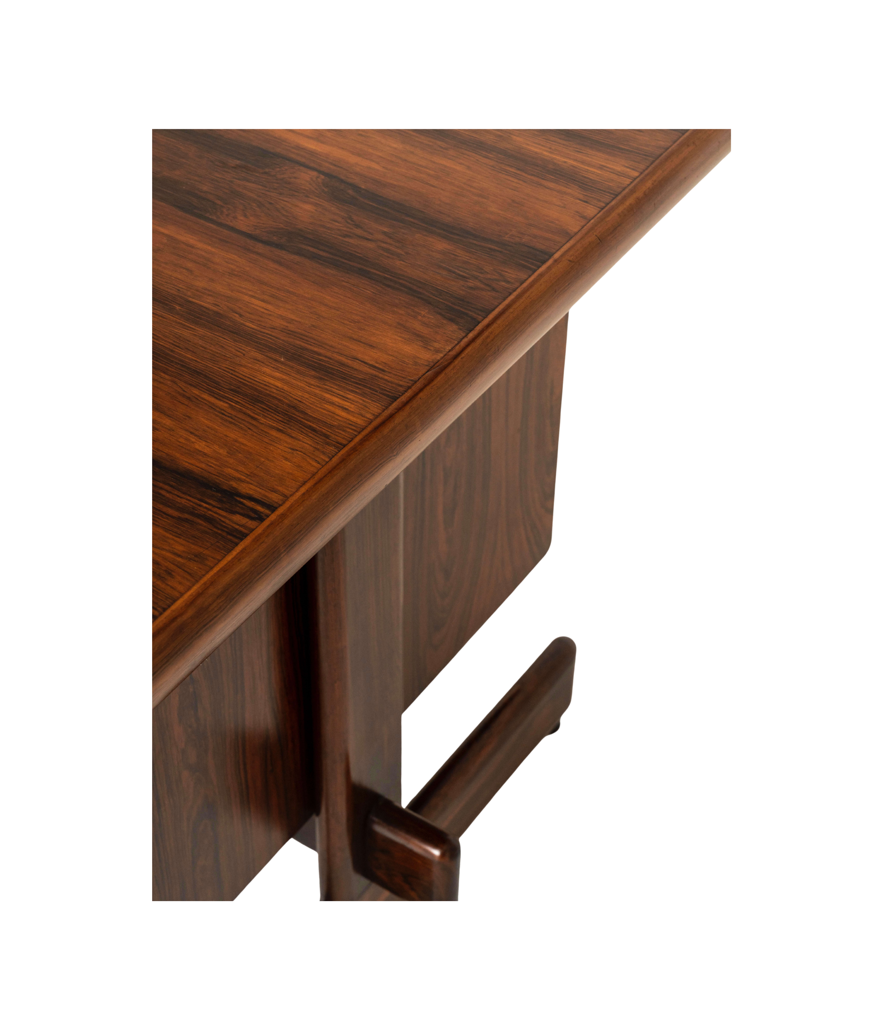 Sergio_Rodrigues_Desk_for_Oca,_Brasil_1965