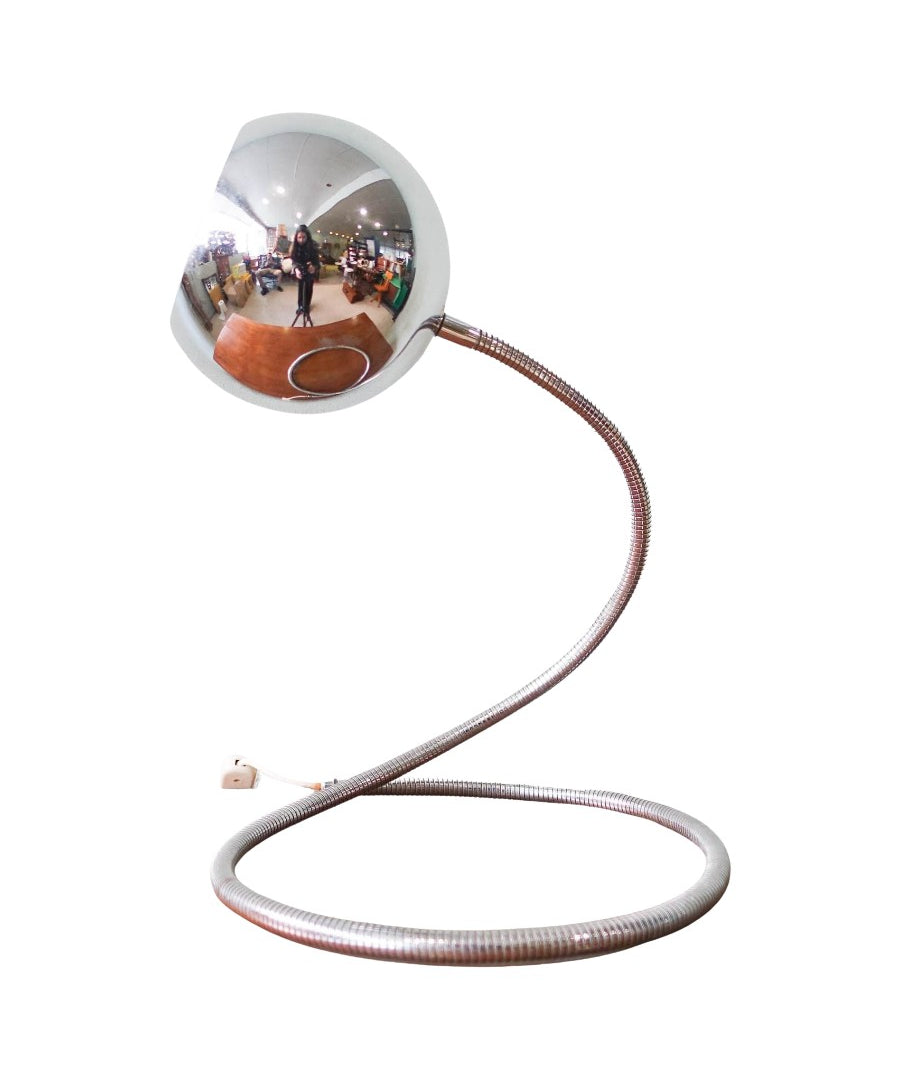Serpente_Table_Lamp_by_Goffredo_Reggiani,_Space_Age_Design,_1970s,_Italy