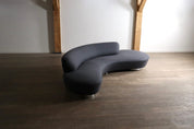 Serpentine_Sofa_by_Vladimir_Kagan_for_Directional,_Organic_Modern_Design,_USA,_1999