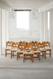 Set_of_10_Henning_Kjærnulf_Razorblade_Dining_Chairs_in_Oak_and_Lambswool,_Denmark,_1960s