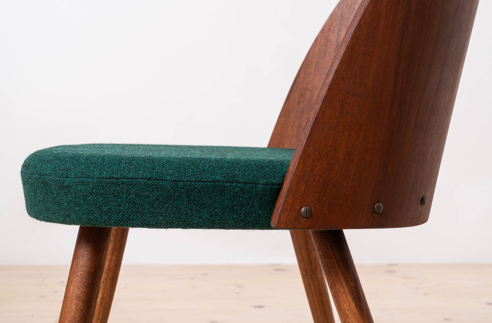 Set_of_10_Mid_Century_Dining_Chairs_by_A._Šuman,_1960s
