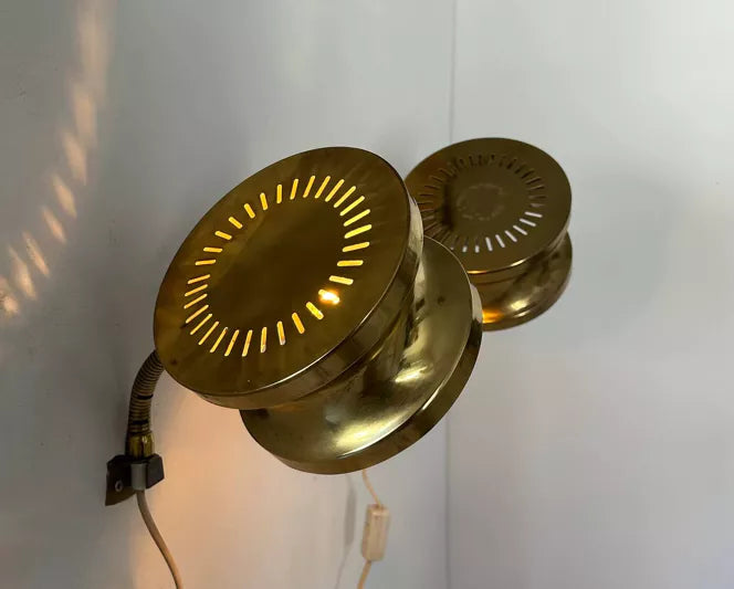 Set_of_2_Adjustable_Brass_Wall_Sconces,_Sweden_1960s