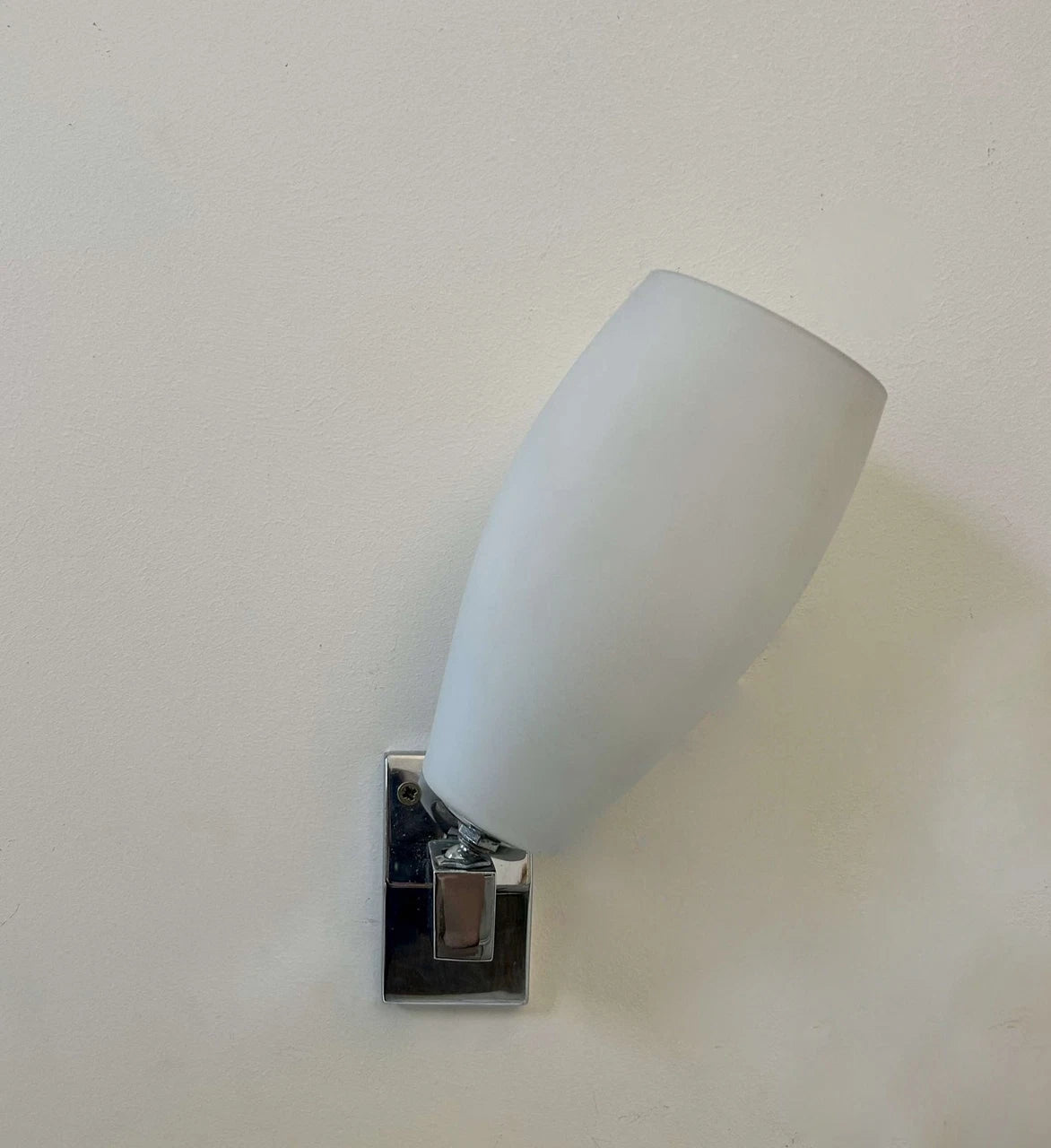 Set_of_2_Adjustable_Chrome_and_Opaline_Wall_Sconces,_France_1970s