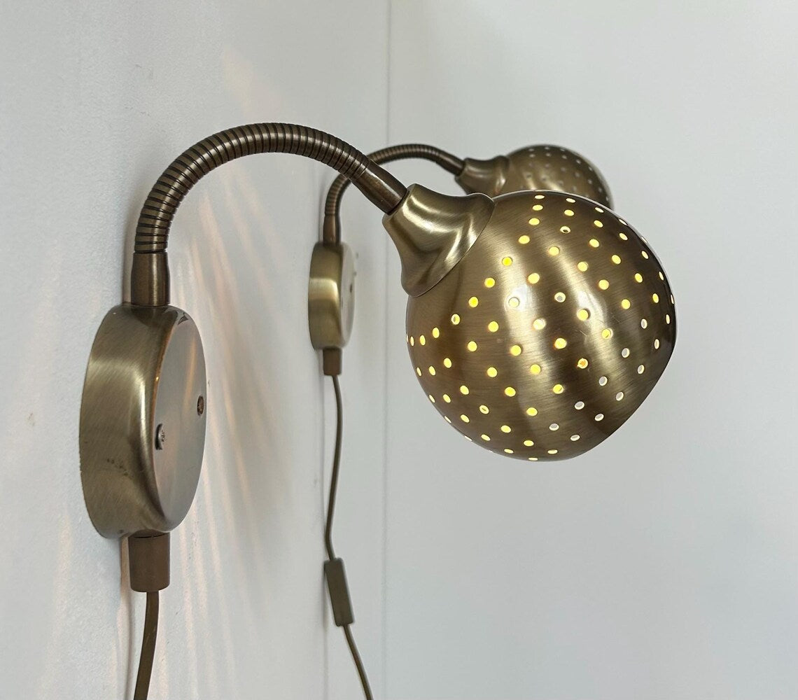 Set_of_2_Adjustable_Wall_Lights,_Mid_Century_Modern,_1970s