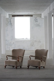 Set_of_2_Antique_Armchairs_Reupholstered_in_Velvet