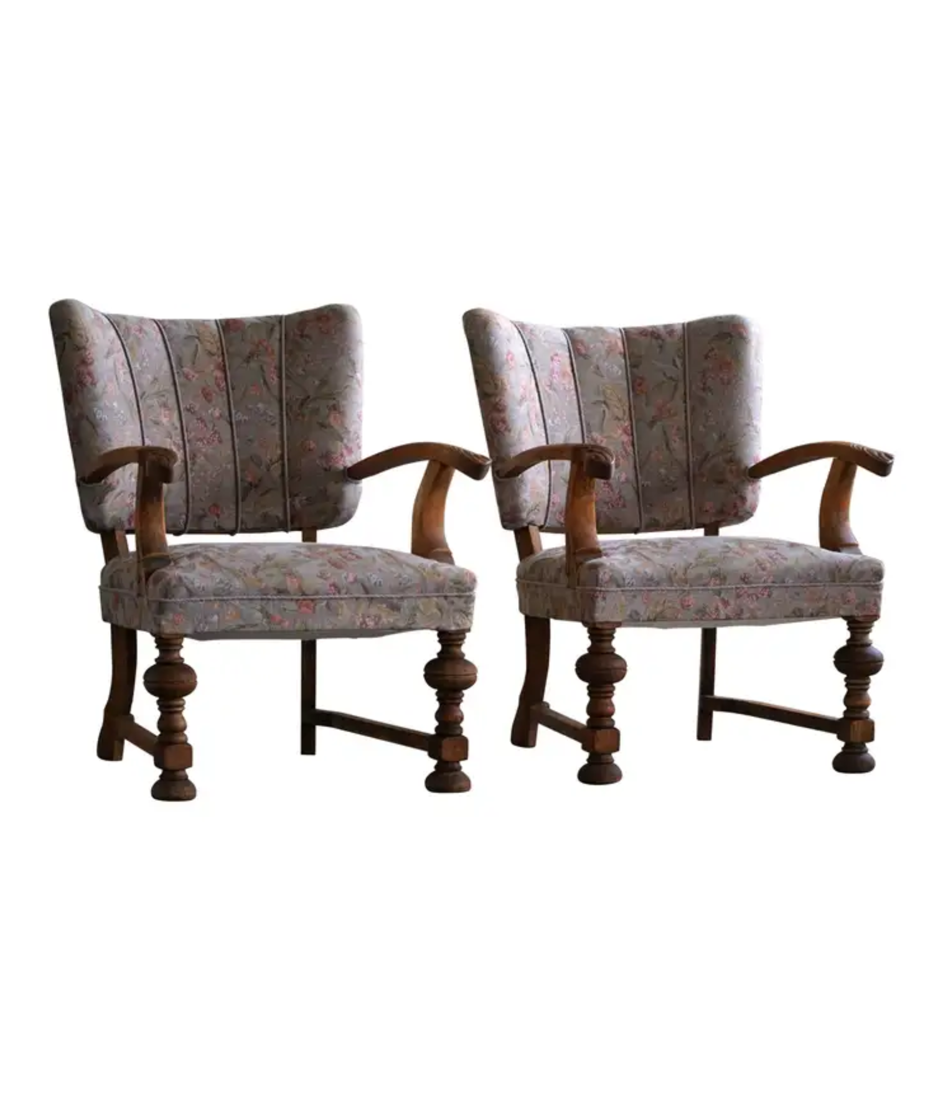 Set_of_2_Armchairs,_By_a_Danish_Cabinetmaker,_Art_Nouveau,_Early_20th_Century