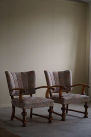 Set_of_2_Armchairs,_By_a_Danish_Cabinetmaker,_Art_Nouveau,_Early_20th_Century