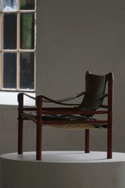 Set_of_2_Arne_Norell_‘Sirocco’_Safari_Chairs_in_Ash_Green_Leather