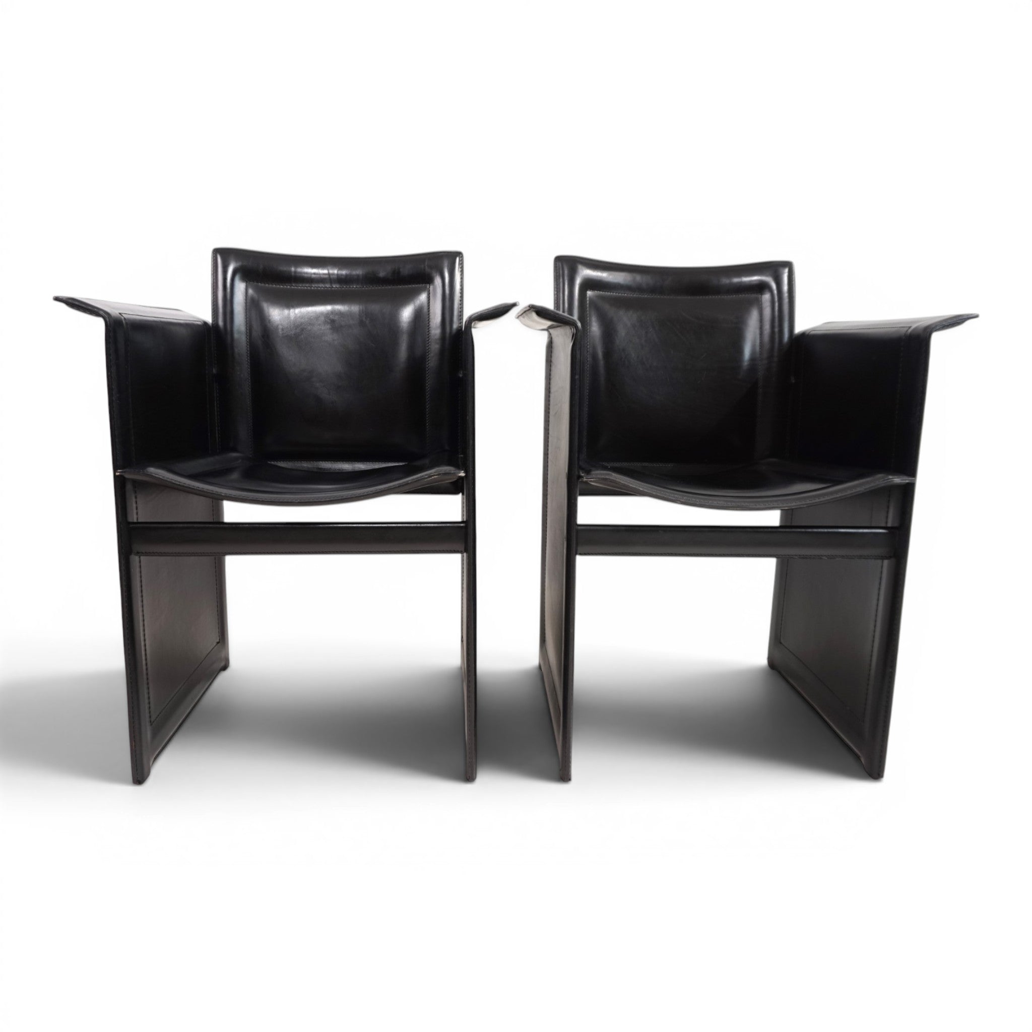 Set_of_2_Solaria_Lounge_Chairs_by_Tito_Agnoli_for_Arrben_in_Black_Saddle_Leather,_Italy_1970s