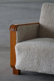 Set_of_2_Art_Deco_Lounge_Chairs_in_Elm_&_Lambswool_in_Swedish_Grace,_1930s