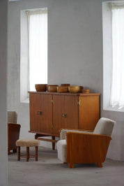 Set_of_2_Art_Deco_Lounge_Chairs_in_Elm_&_Lambswool_in_Swedish_Grace,_1930s