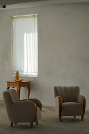 Set_of_2_Art_Deco_Lounge_Chairs_in_Mohair_and_Elm,_1930s