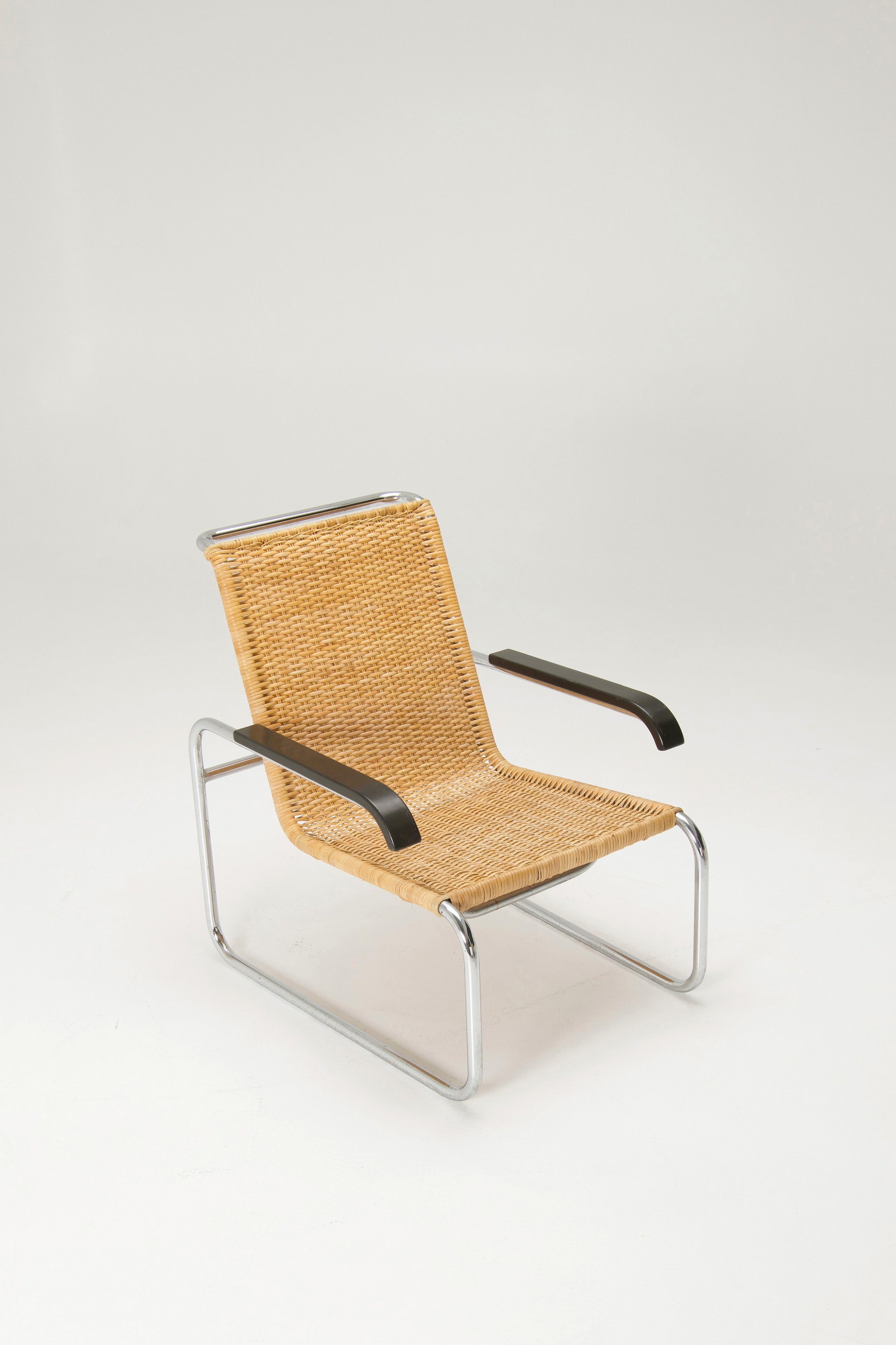 Set_of_2_B35_Armchairs_by_Marcel_Breuer_for_Thonet