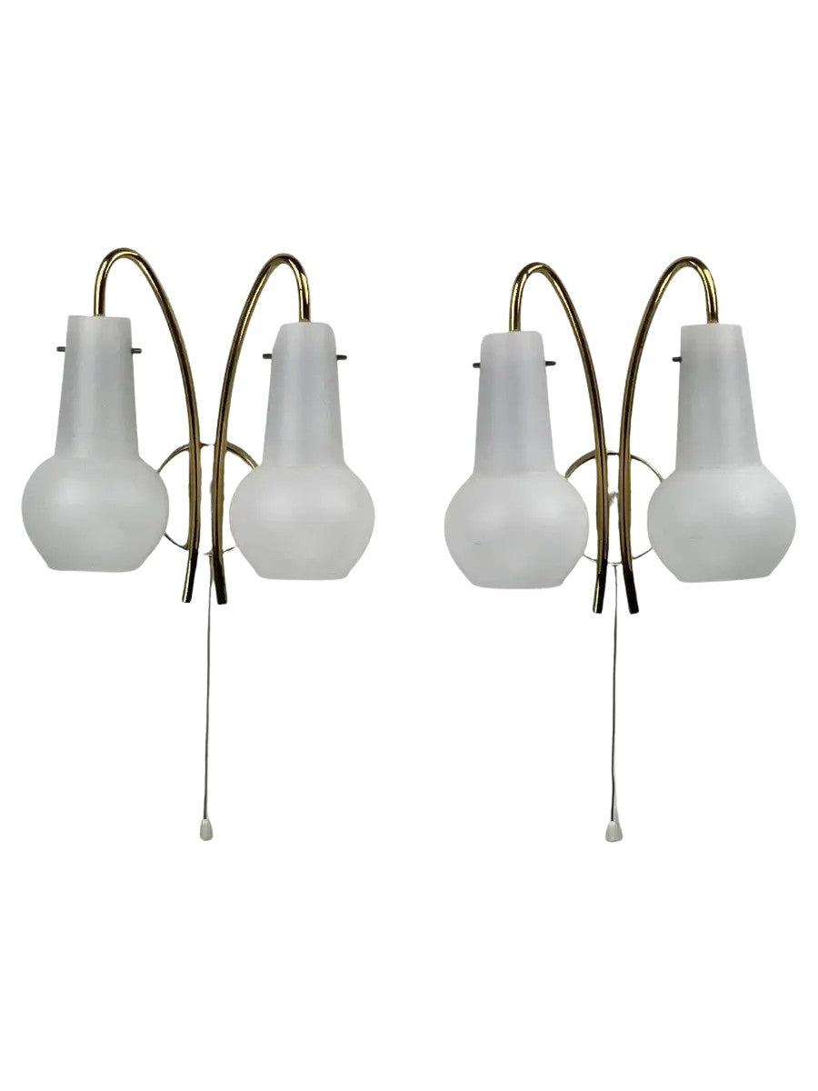 Set_of_2_Brass_and_Opaline_Glass_Wall_Sconces,_1950s,_Austria