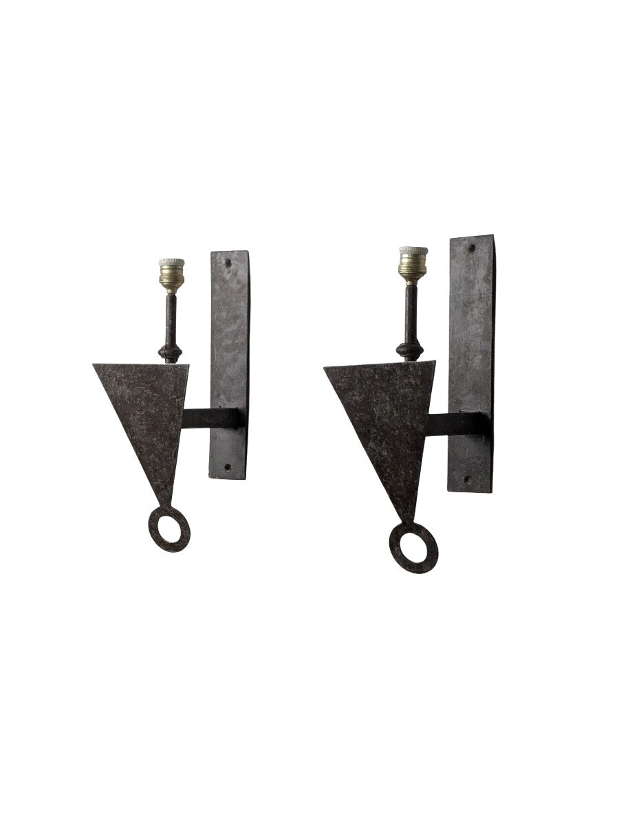 Set_of_2_Brutalist_Geometric_Metal_Wall_Sconces,_1970s