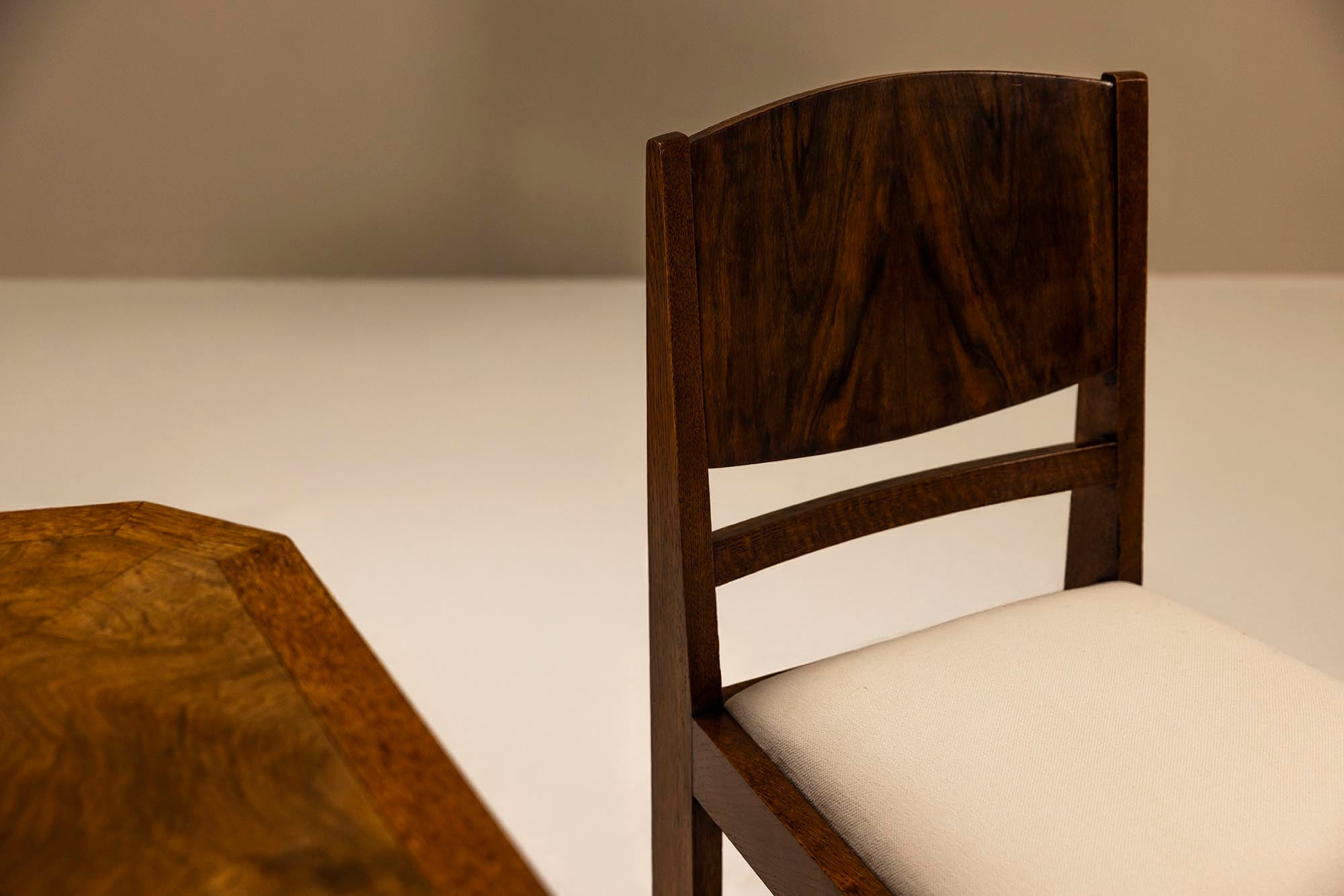 Set_of_2_Chairs_and_a_Side_Table_by_Pander,_The_Netherlands_1930s