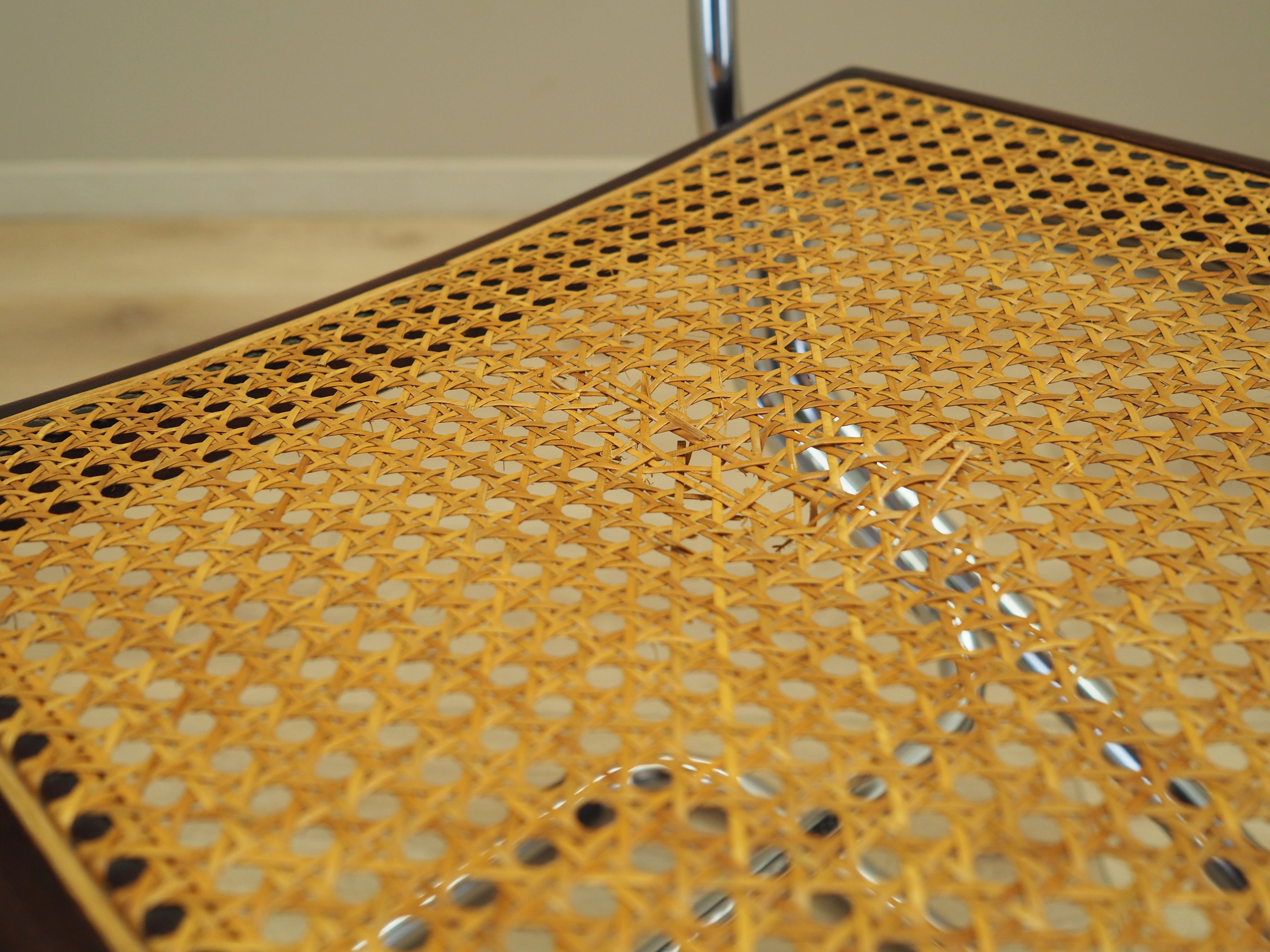 Set_of_2_Chairs,_Bauhaus_Style,_Metal_Frame,_Rattan_&_Beech,_1960s,_Italy