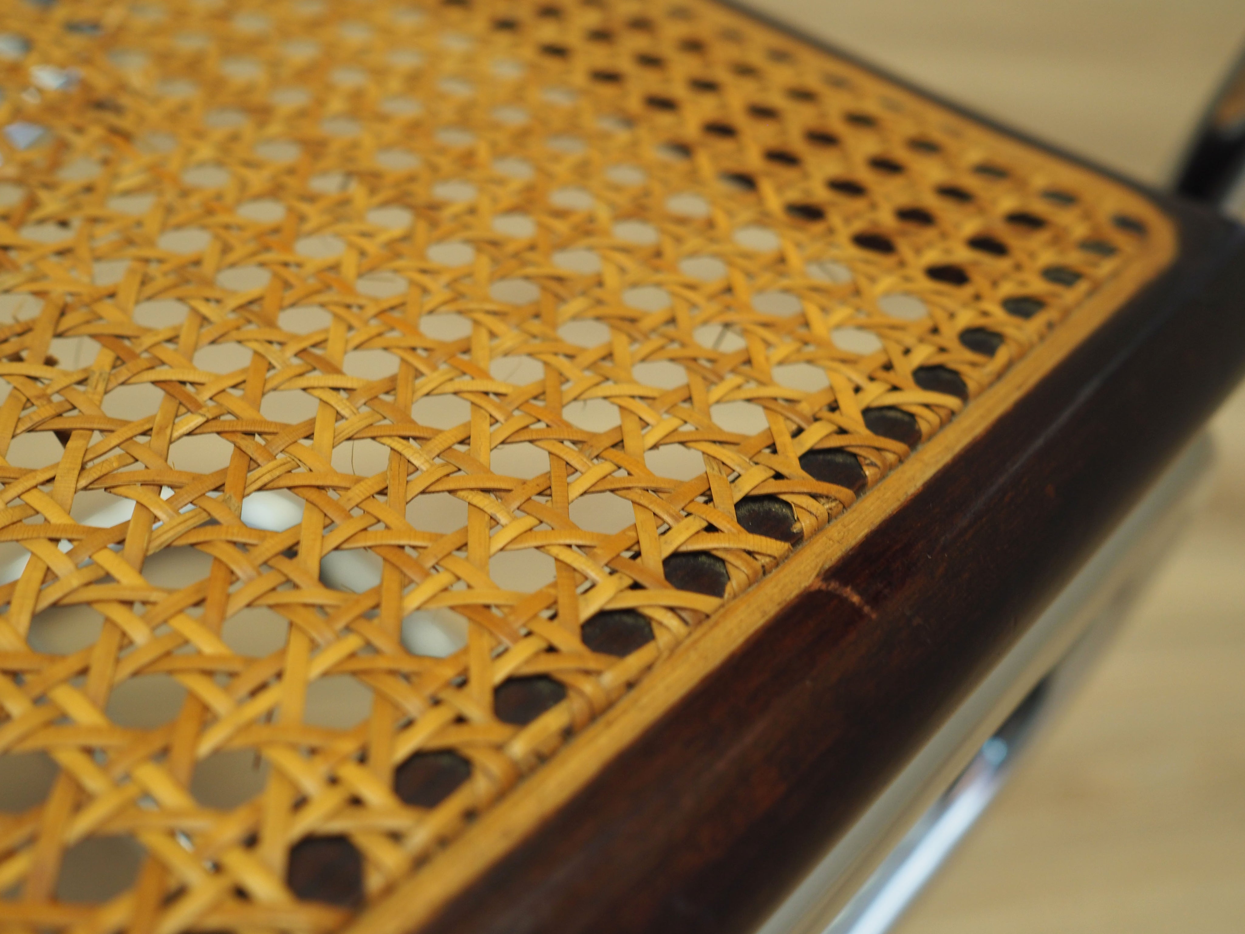 Set_of_2_Chairs,_Bauhaus_Style,_Metal_Frame,_Rattan_&_Beech,_1960s,_Italy