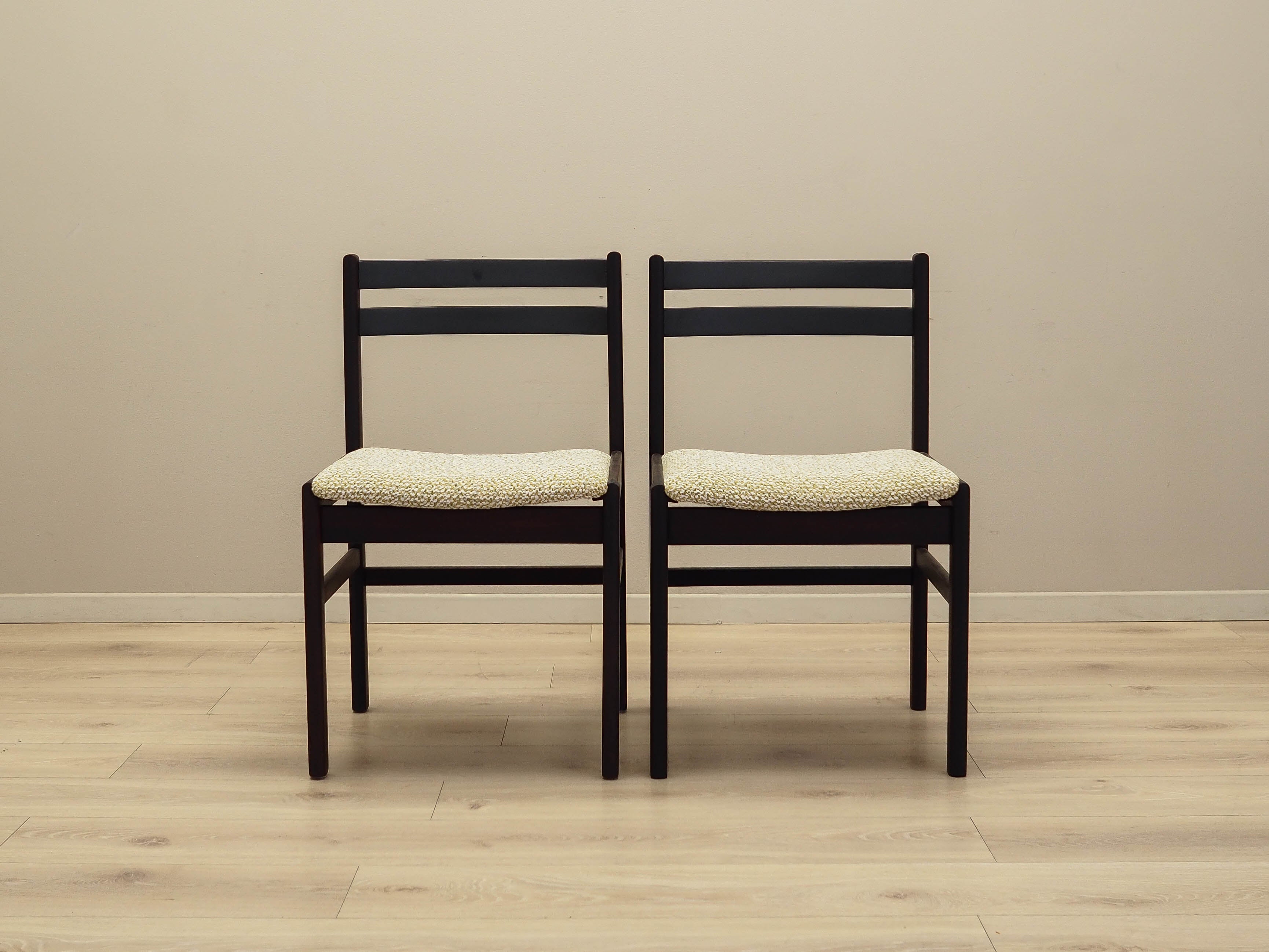 Set_of_2_Chairs,_Danish_Design,_Rosewood_Wood,_1970s,_Denmark